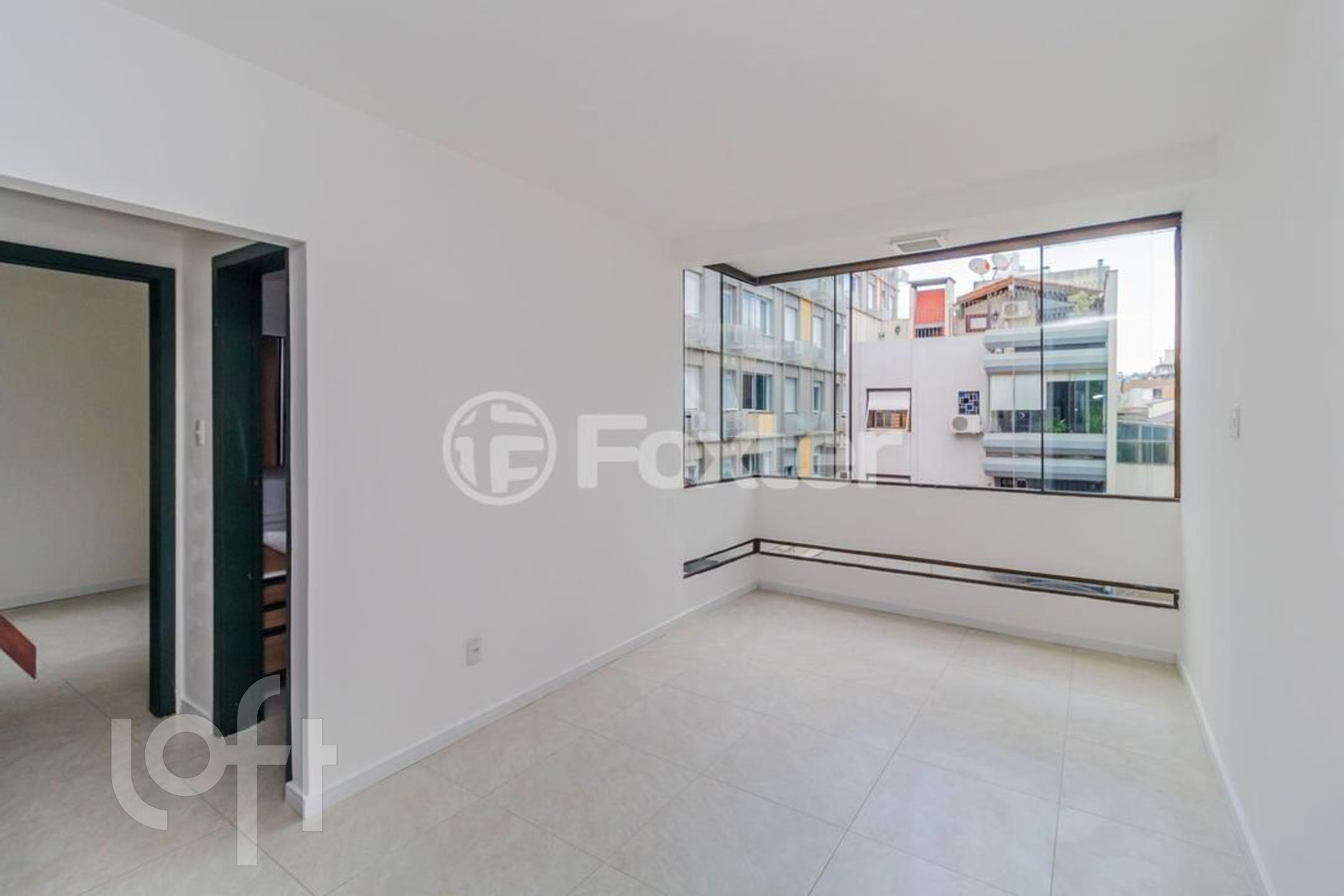 Apartamento com 85m², 1 dormitório, 1 vaga, Menino Deus em Porto Alegre