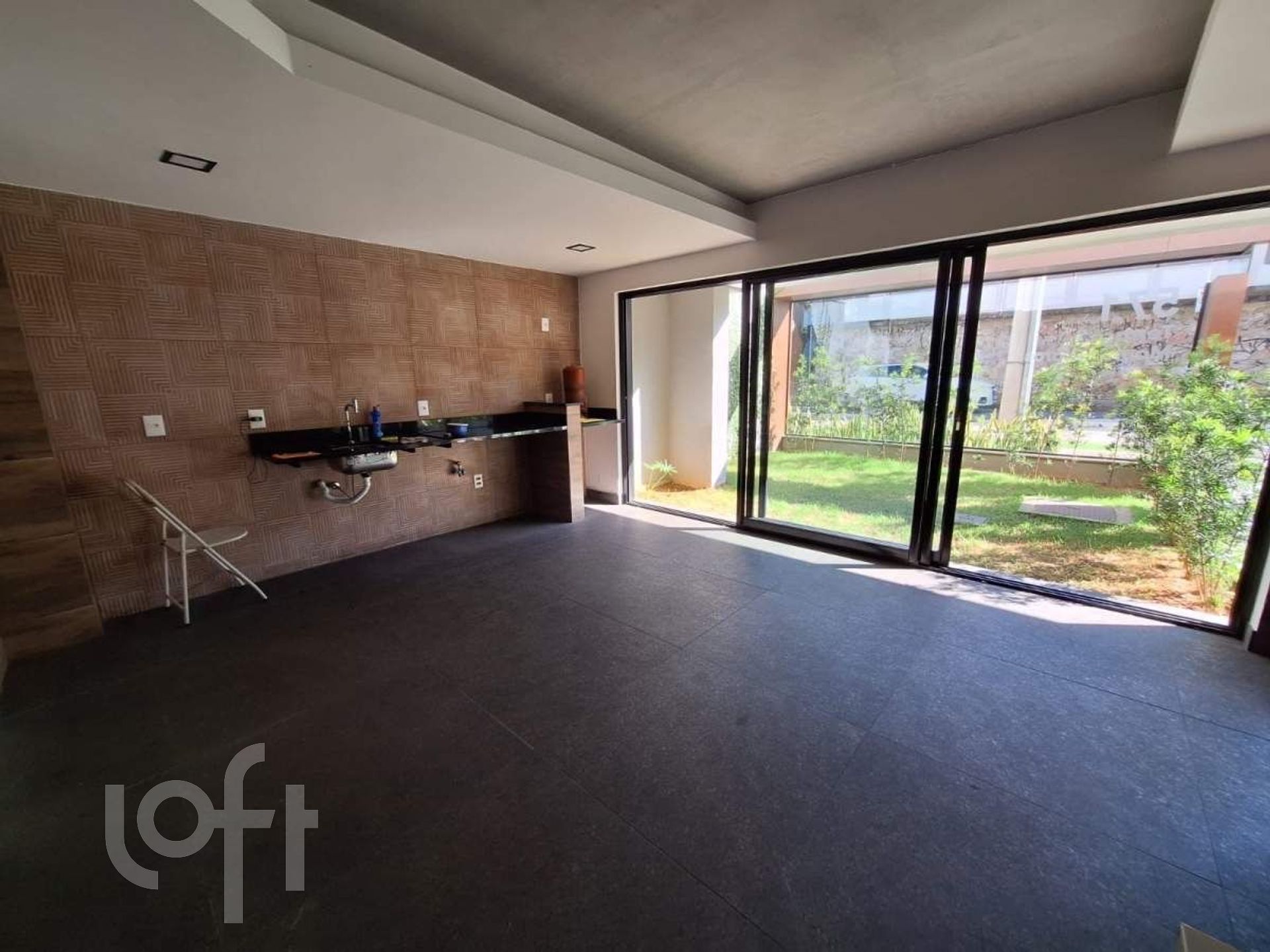 Apartamento à venda com 2 quartos, 104m² - Foto 3