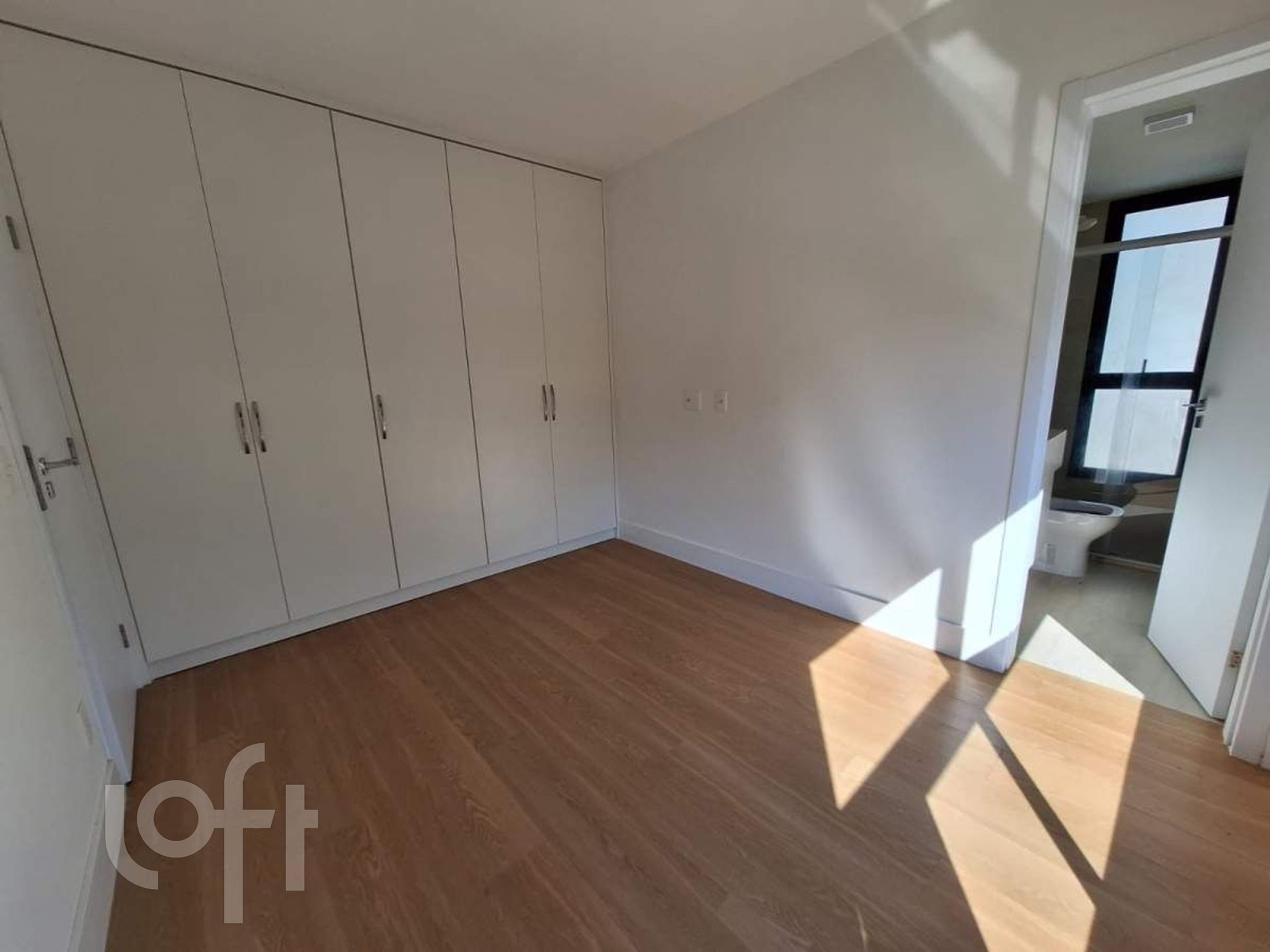 Apartamento à venda com 2 quartos, 104m² - Foto 18