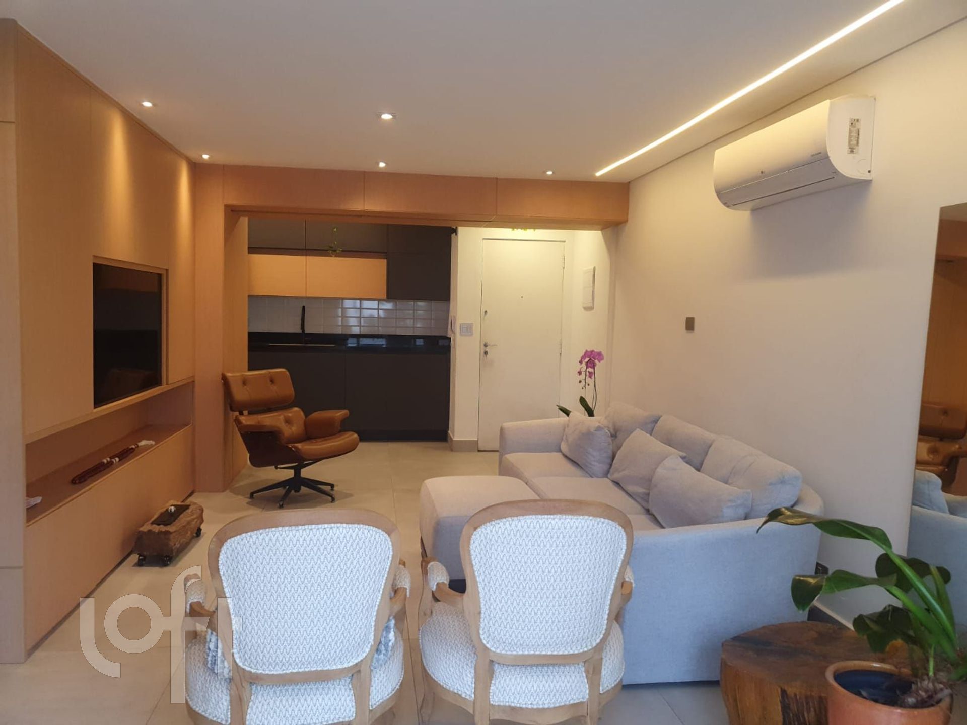 Apartamento à venda com 3 quartos, 113m² - Foto 3