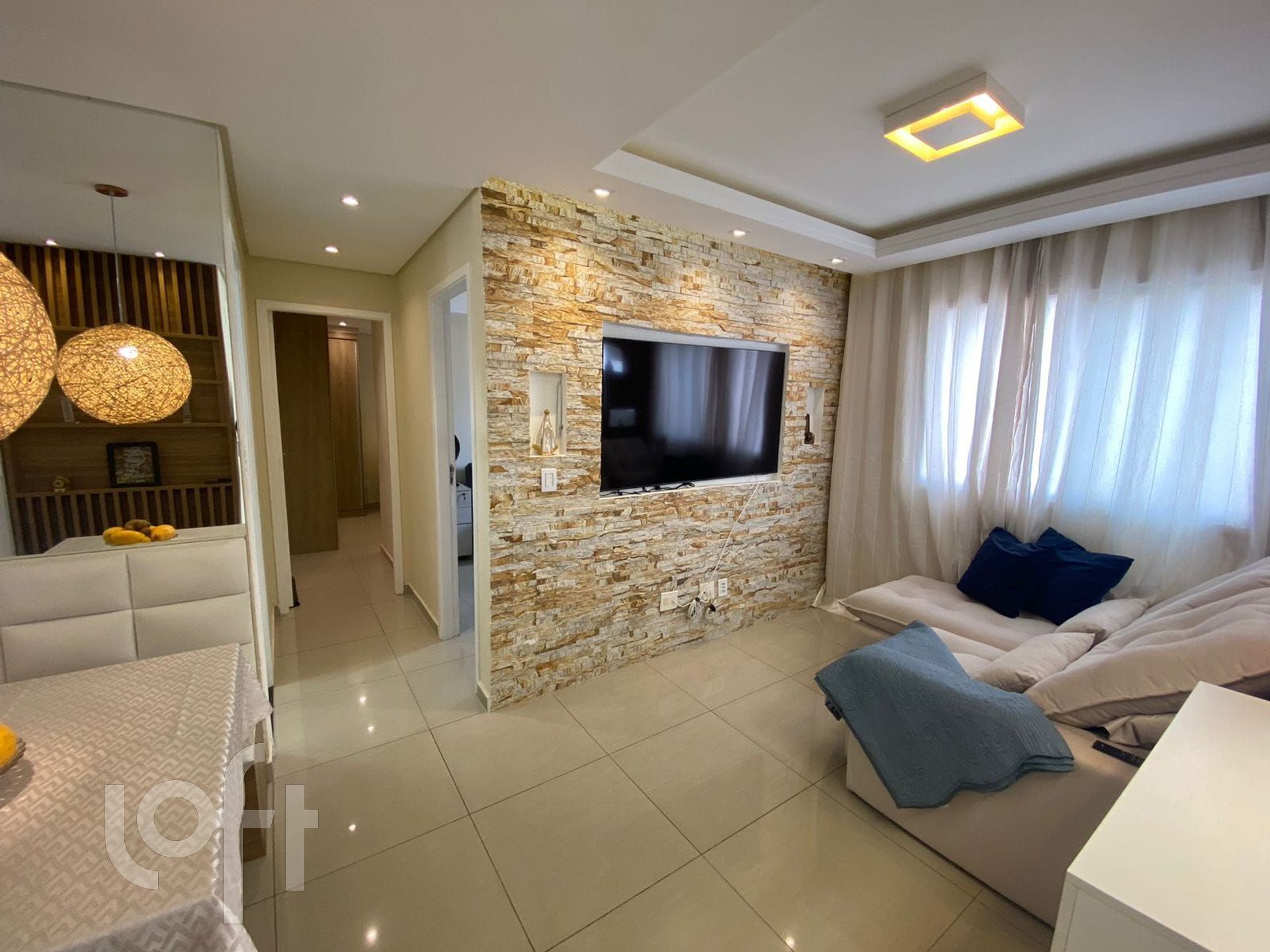 Apartamento à venda em Jardim Santo Onofre com 47 m², 2 quartos, 1 vaga