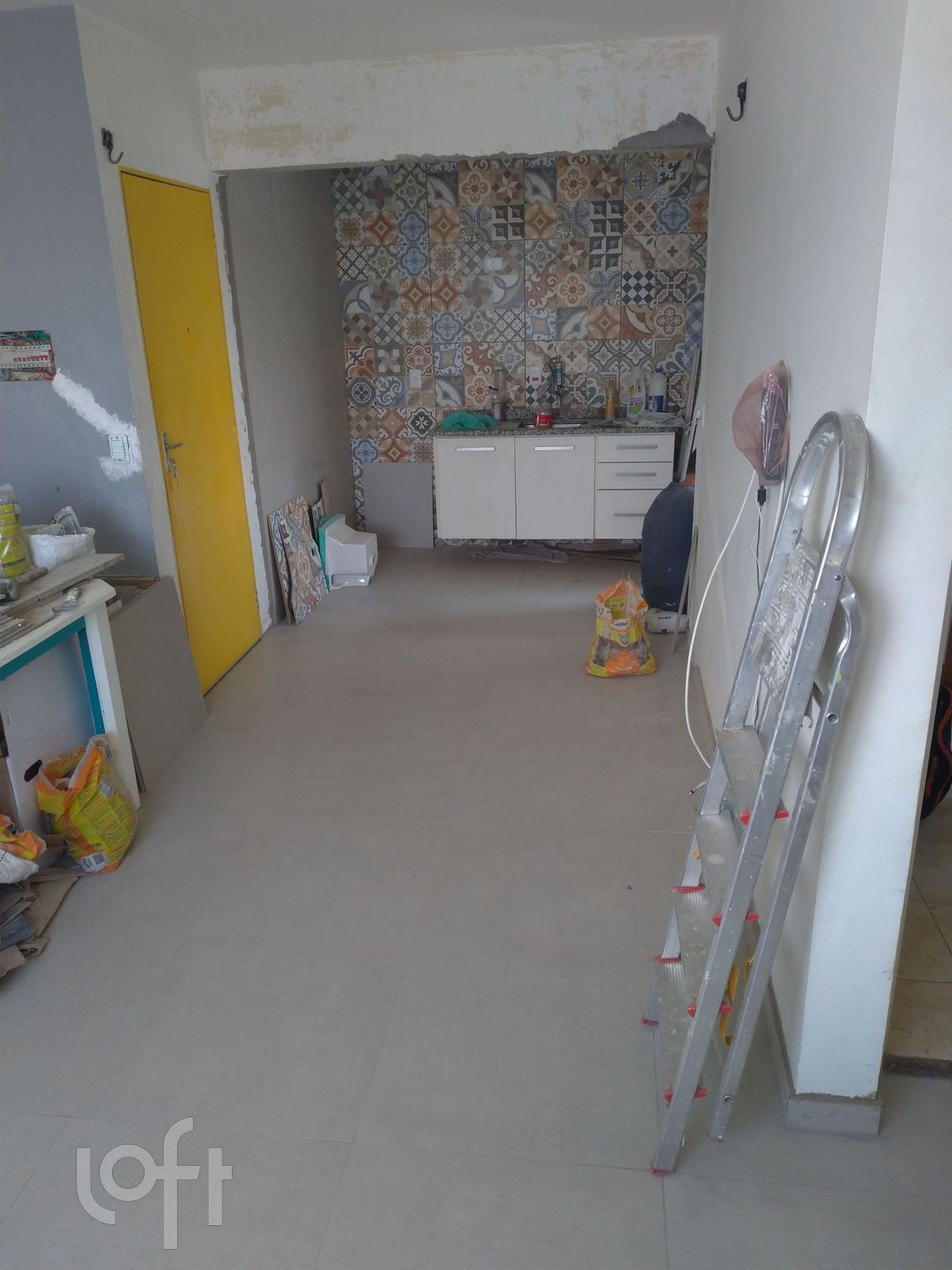 Apartamento à venda com 2 quartos, 50m² - Foto 4