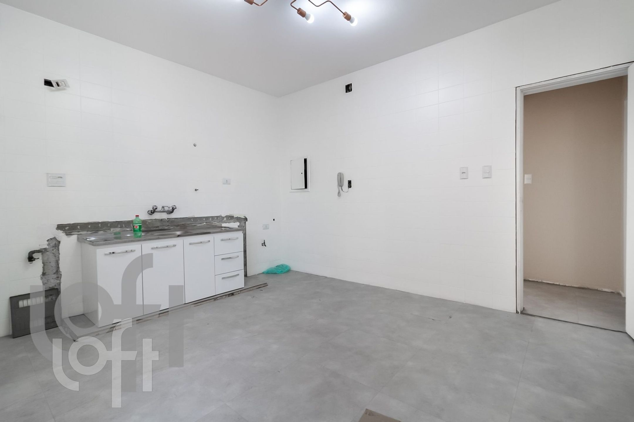 Apartamento à venda com 3 quartos, 151m² - Foto 6