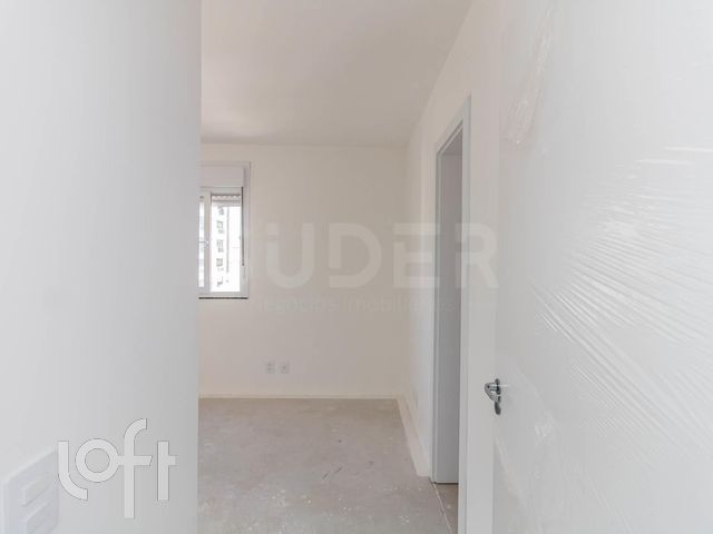 Apartamento com 62m², 2 dormitórios, 1 suíte, Menino Deus em Porto Alegre