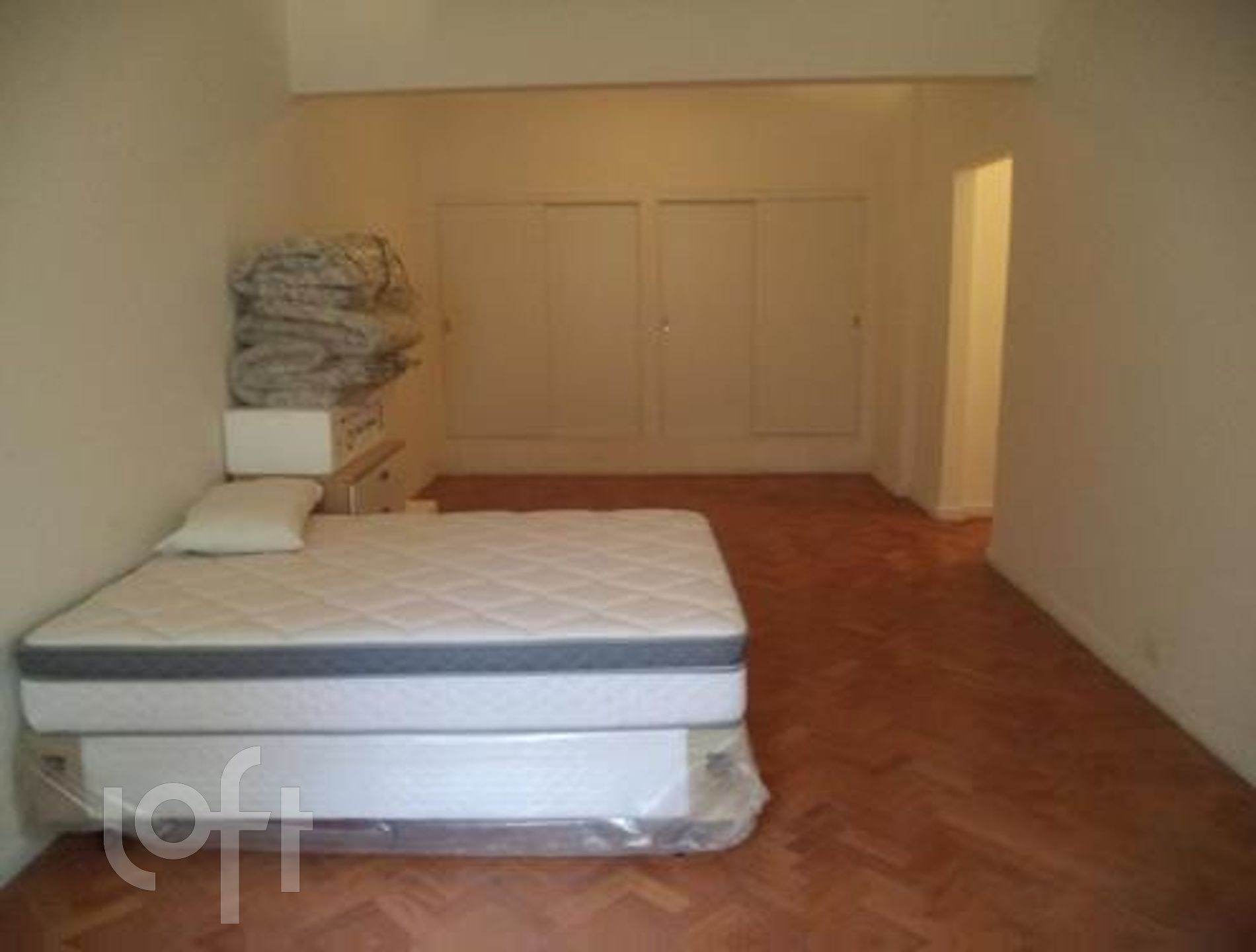 Apartamento à venda com 3 quartos, 300m² - Foto 6