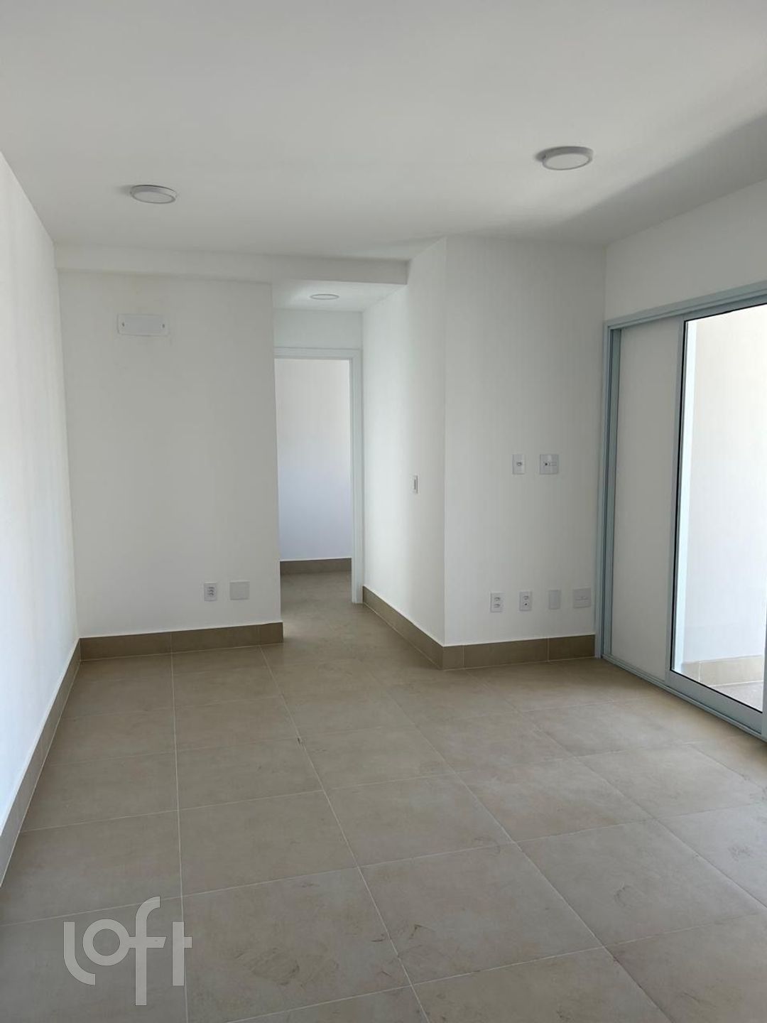 Apartamento à venda com 1 quarto, 53m² - Foto 2