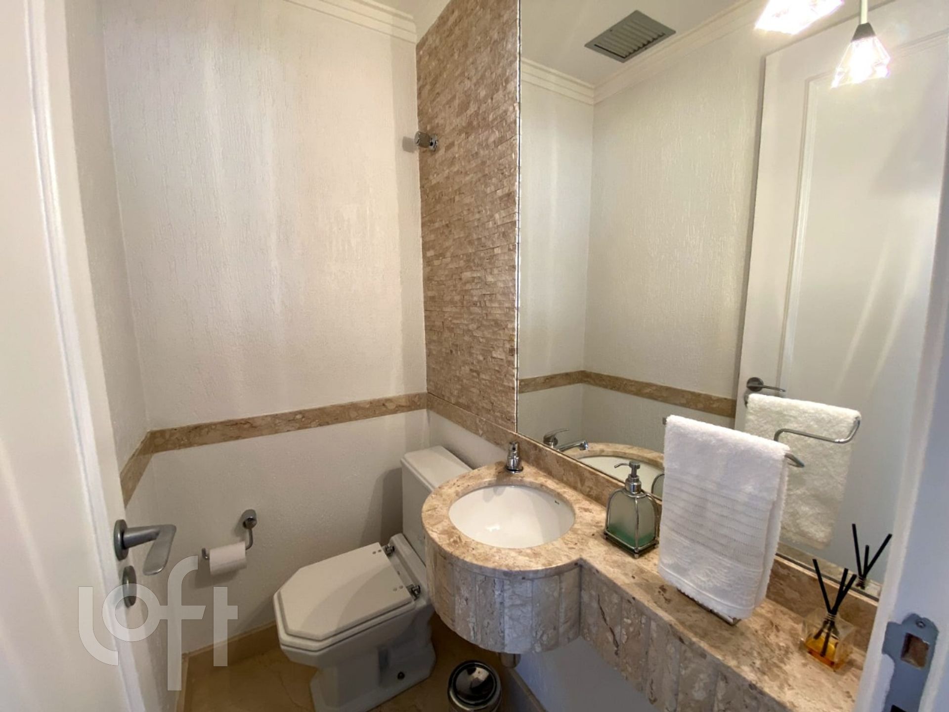 Apartamento à venda com 3 quartos, 200m² - Foto 23