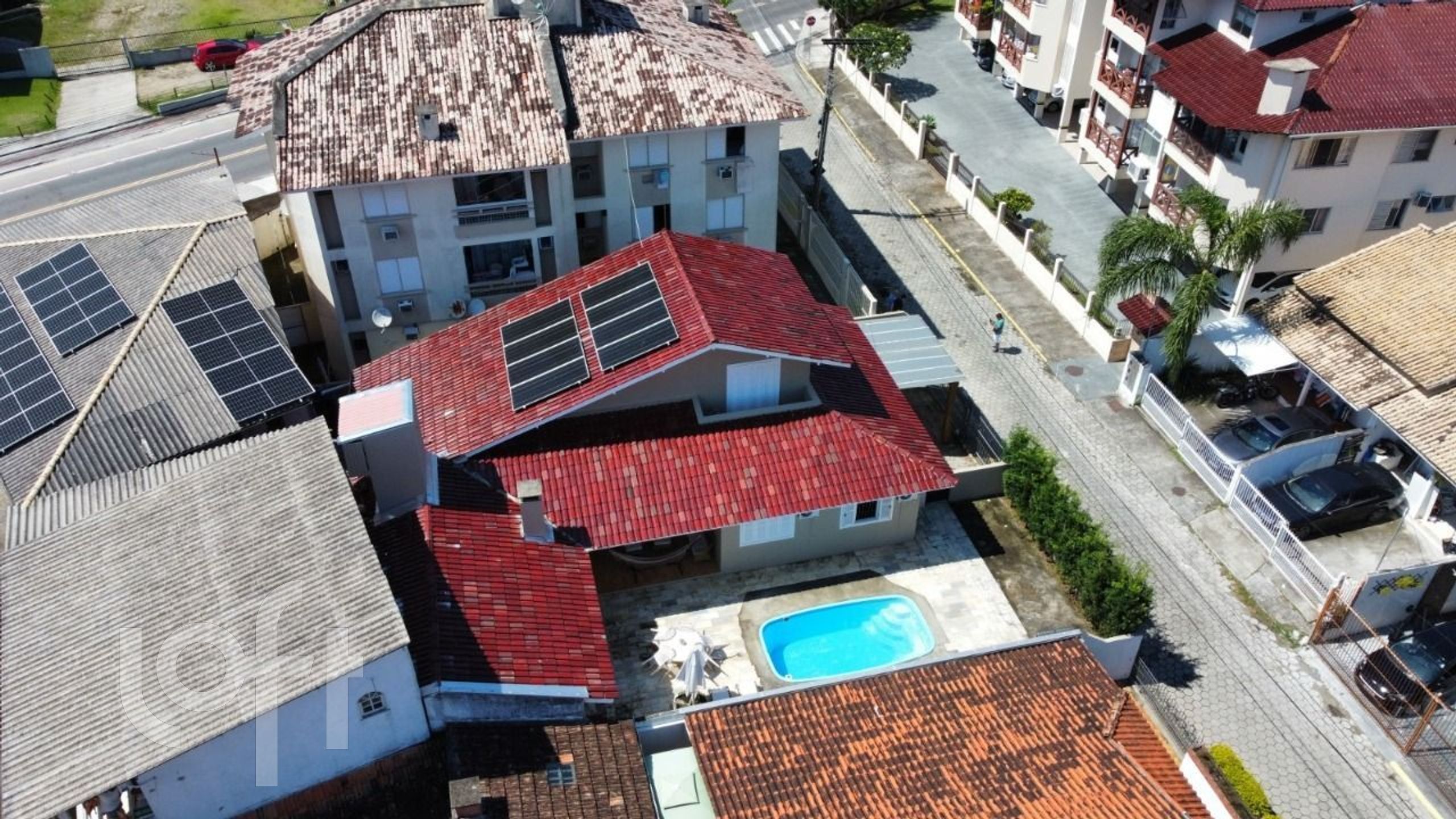 Casa à venda em Cachoeira do bom Jesus com 209 m², 3 quartos, 1 suíte, 2 vagas