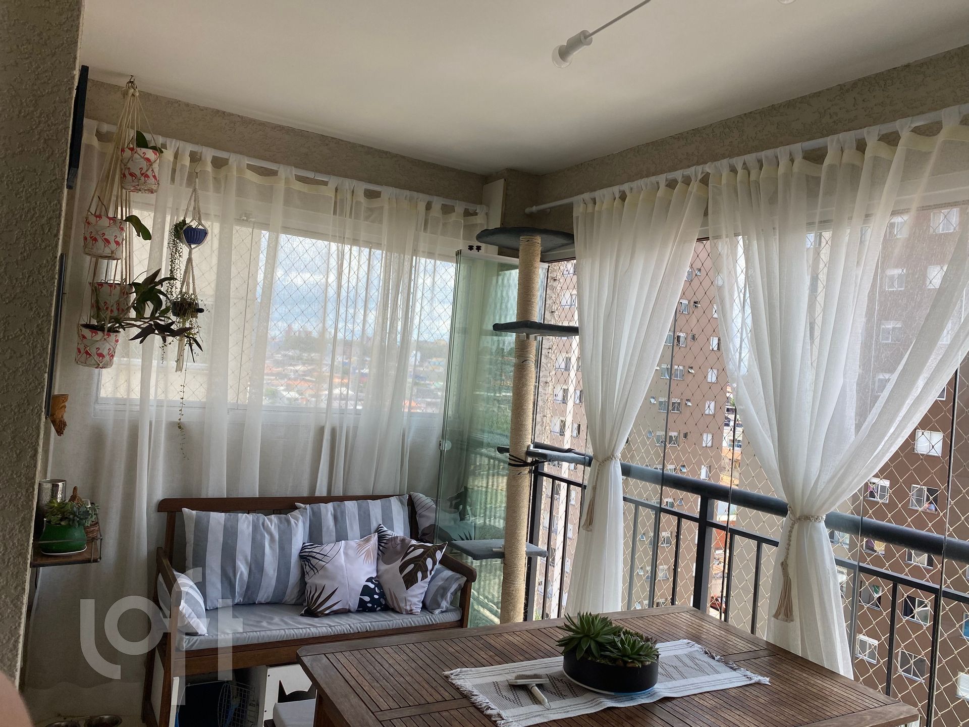 Apartamento à venda com 1 quarto, 60m² - Foto 23