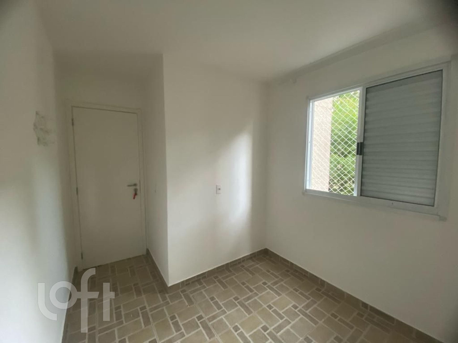 Apartamento à venda com 2 quartos, 44m² - Foto 4