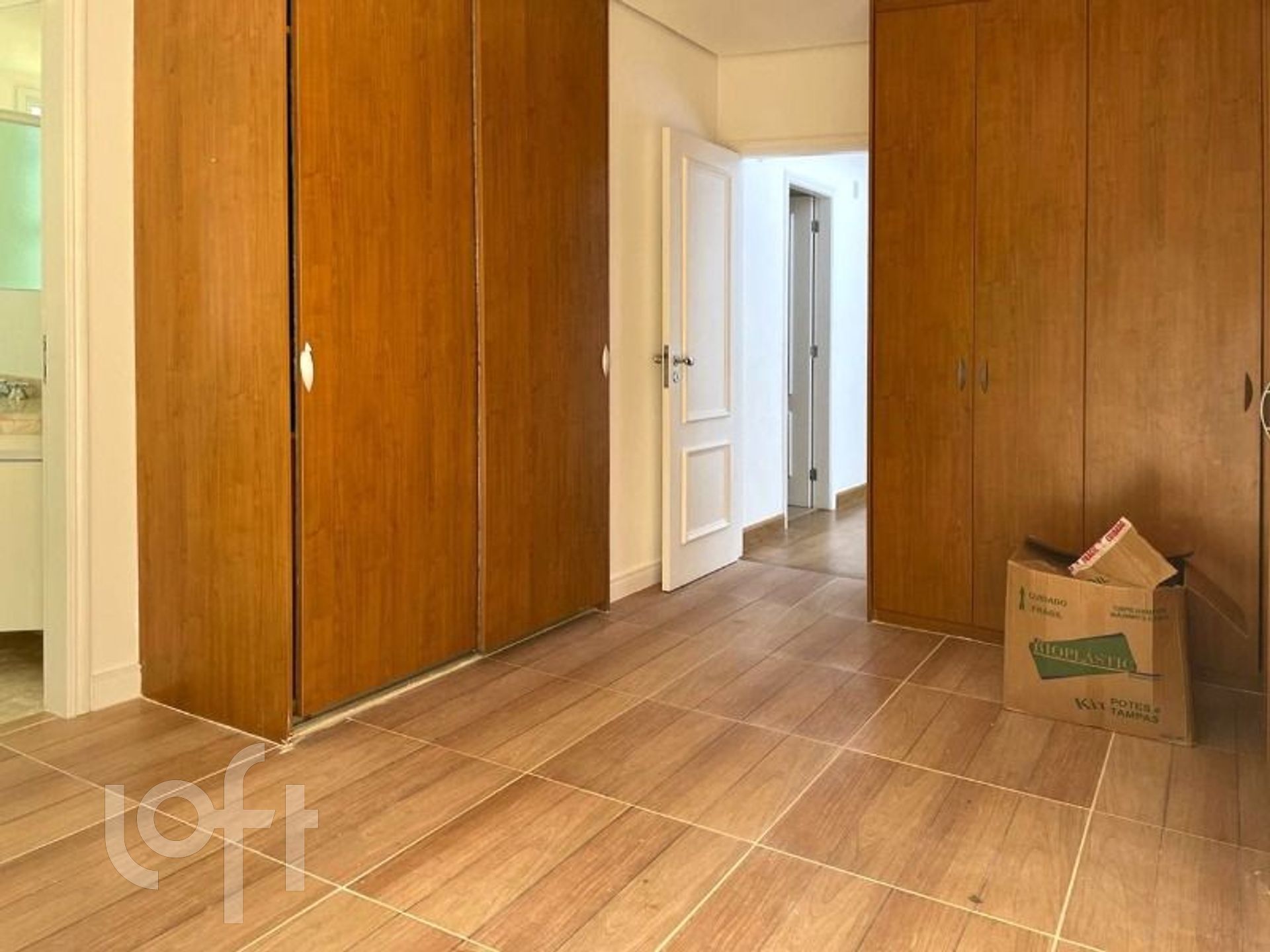 Casa de Condomínio à venda com 4 quartos, 180m² - Foto 14