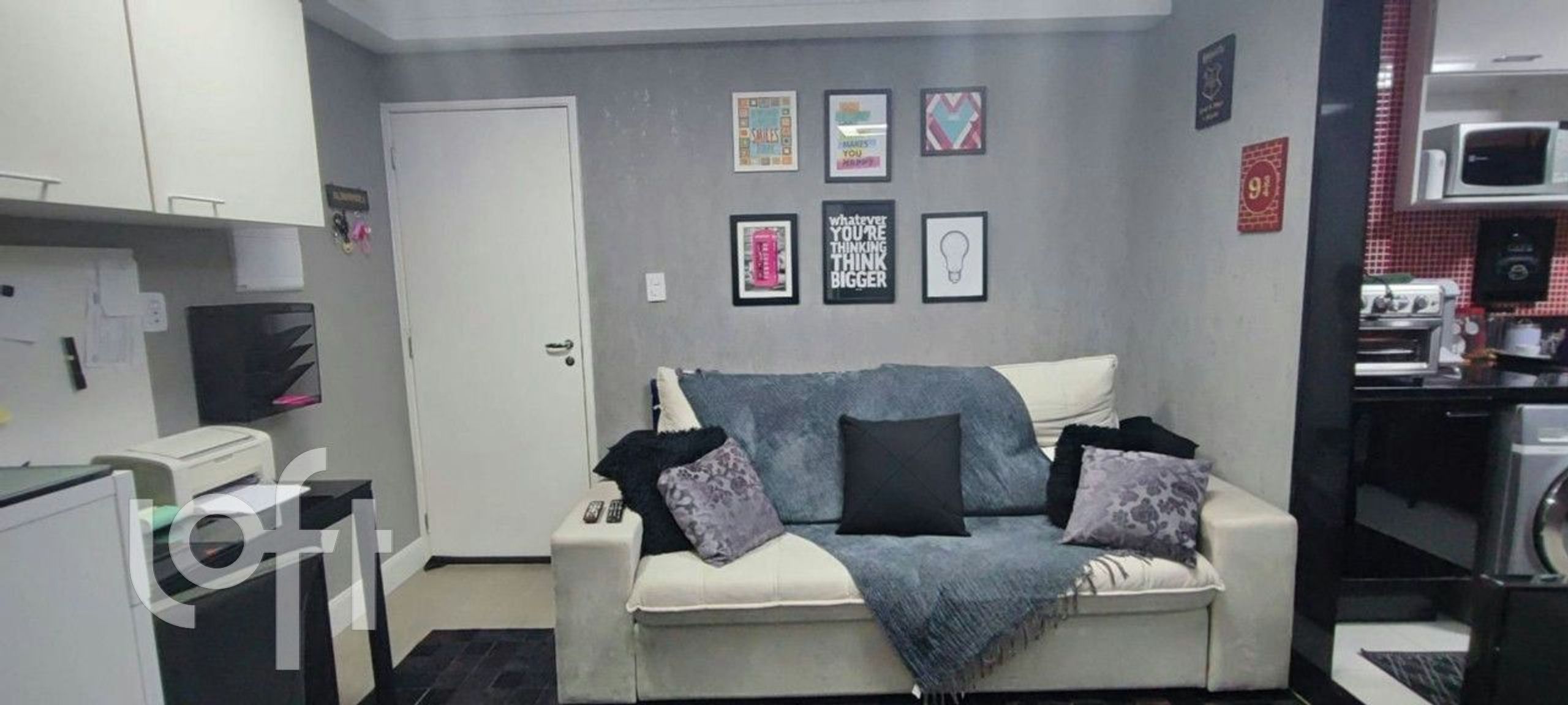 Apartamento à venda com 1 quarto, 37m² - Foto 1