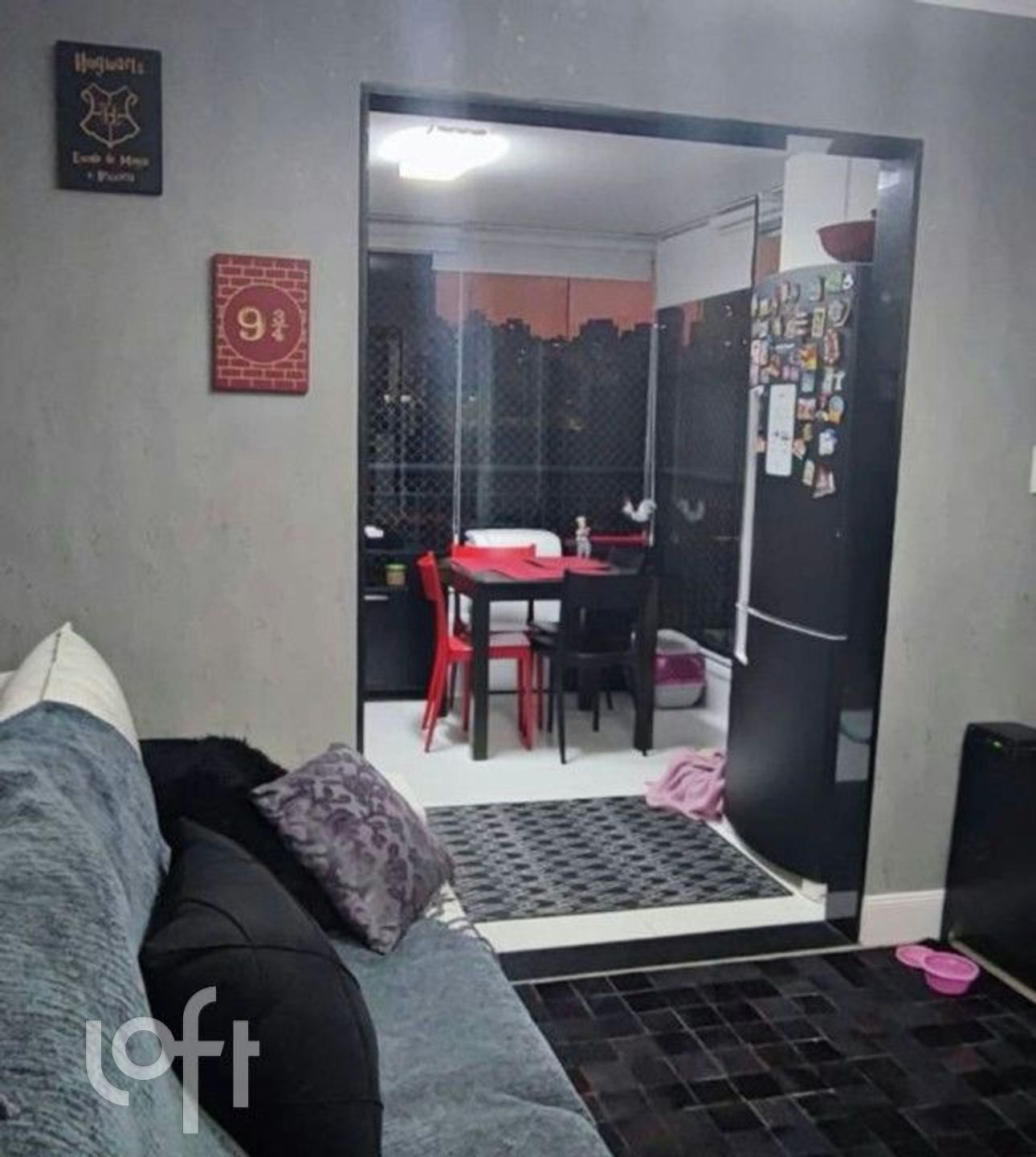 Apartamento à venda com 1 quarto, 37m² - Foto 2