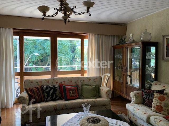 Apartamento com 401m², 3 dormitórios, 3 suítes, 3 vagas, Bela Vista em Porto Alegre