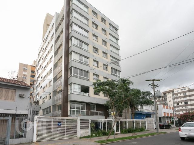 Apartamento com 72m², 2 dormitórios, 1 suíte, 2 vagas, Jardim Botânico em Porto Alegre