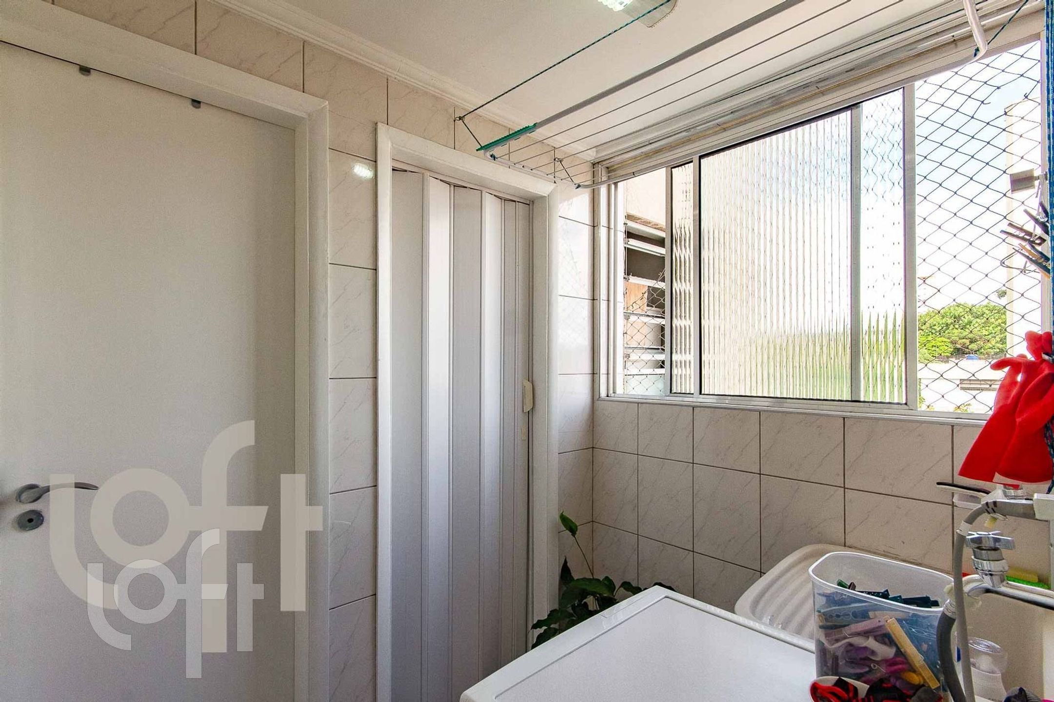 Apartamento à venda com 2 quartos, 75m² - Foto 12