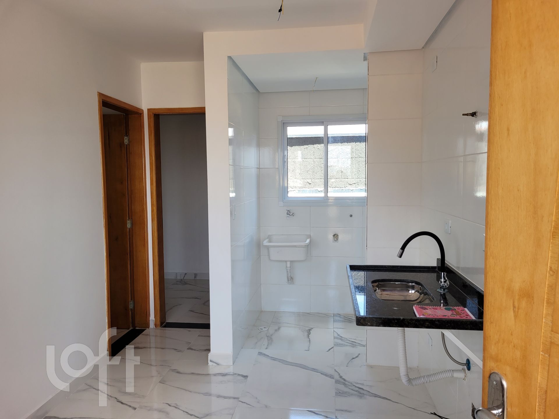 Apartamento à venda com 2 quartos, 32m² - Foto 4