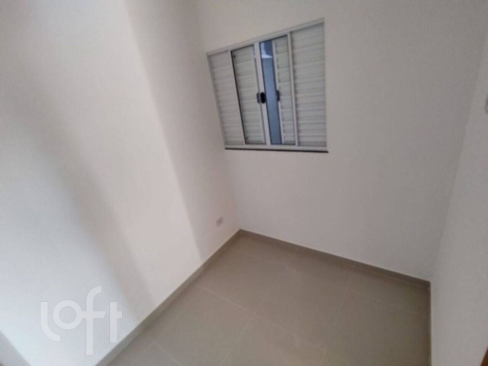 Apartamento à venda com 2 quartos, 40m² - Foto 17