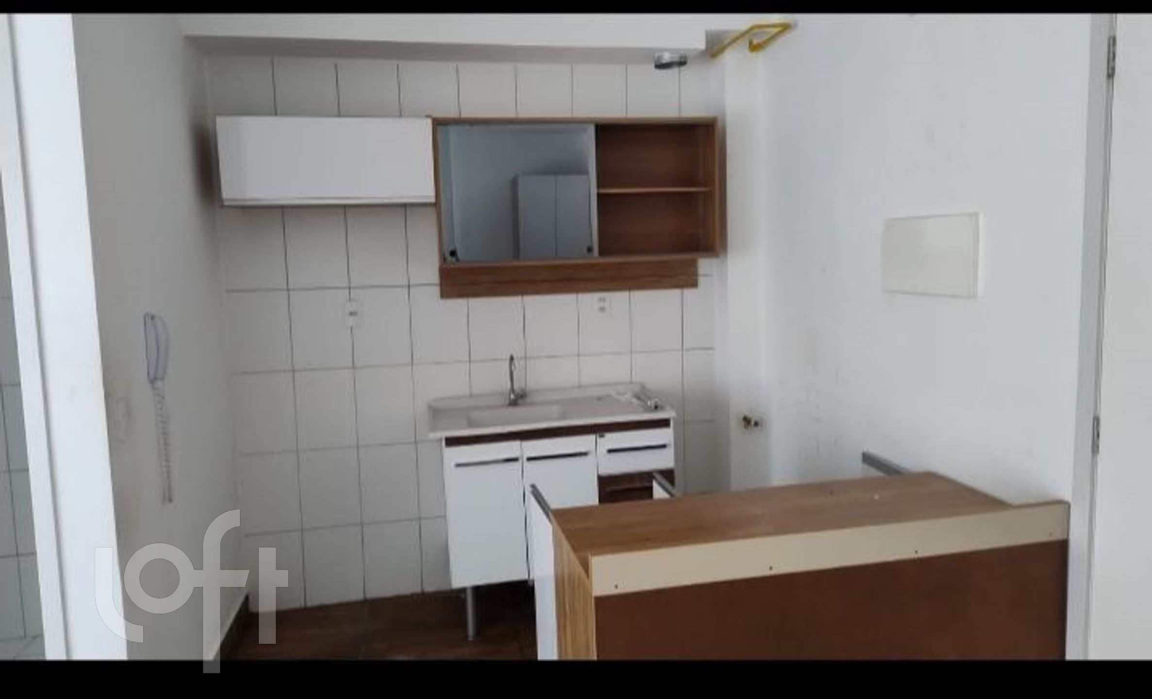 Apartamento à venda com 1 quarto, 24m² - Foto 2