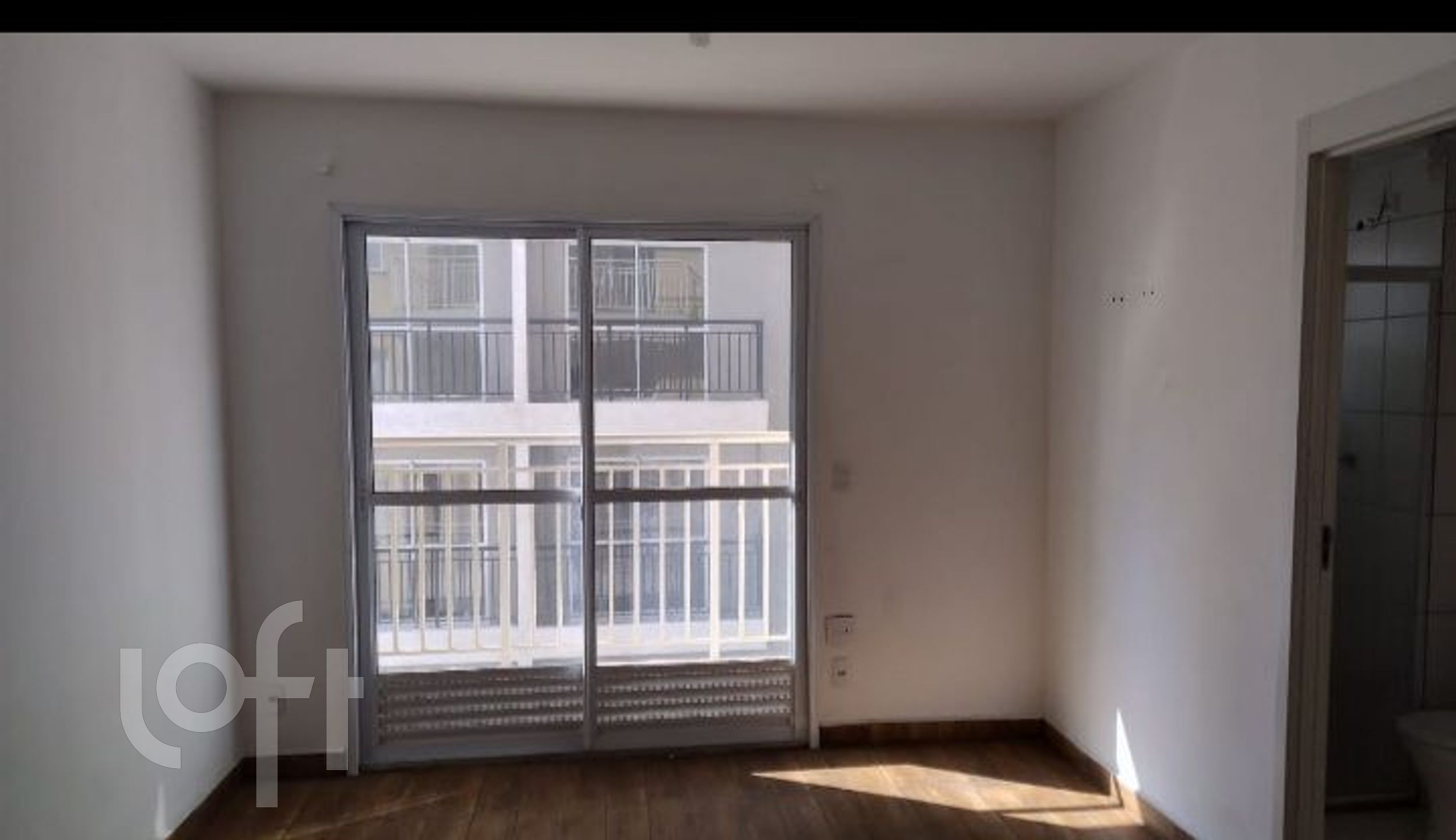 Apartamento à venda com 1 quarto, 24m² - Foto 1