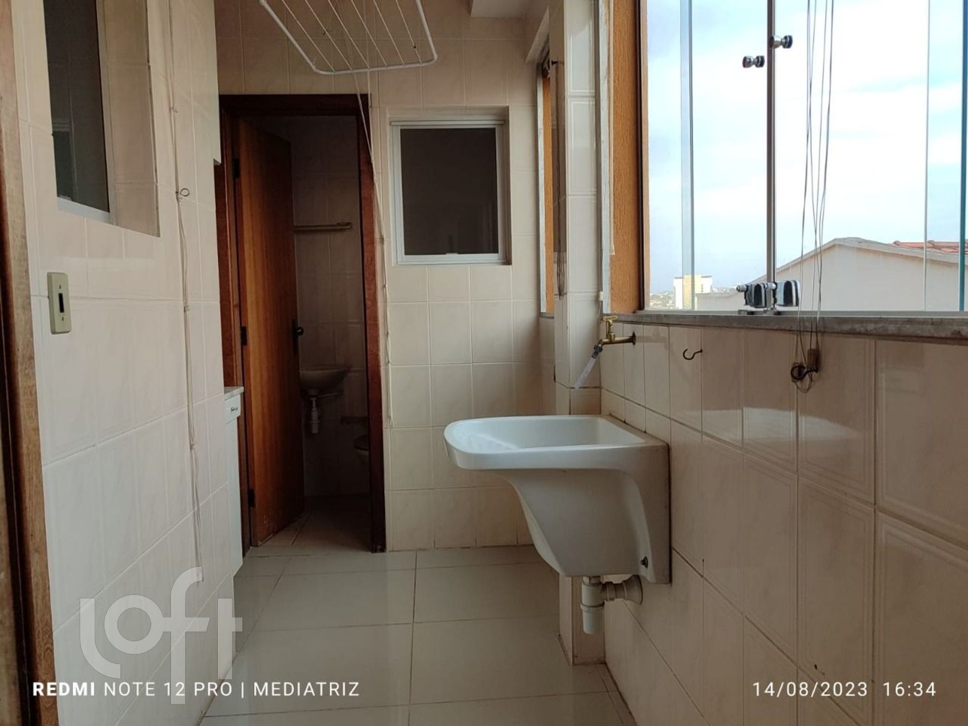 Apartamento à venda com 4 quartos, 190m² - Foto 47