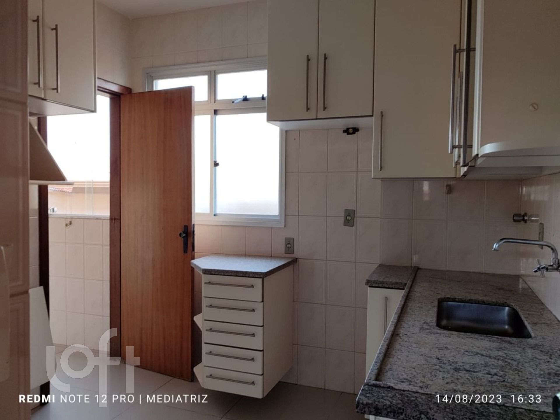 Apartamento à venda com 4 quartos, 190m² - Foto 5