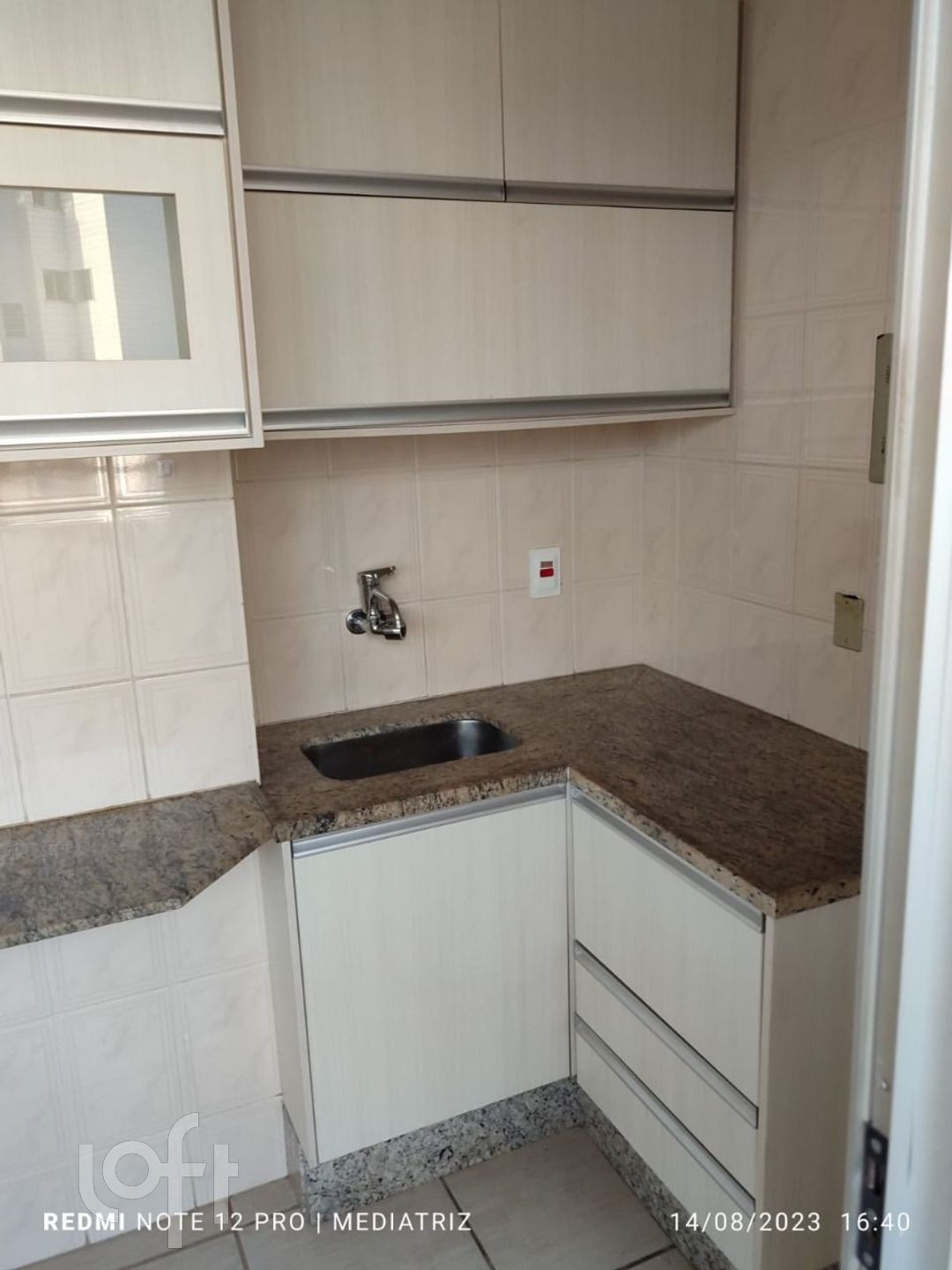 Apartamento à venda com 4 quartos, 190m² - Foto 6