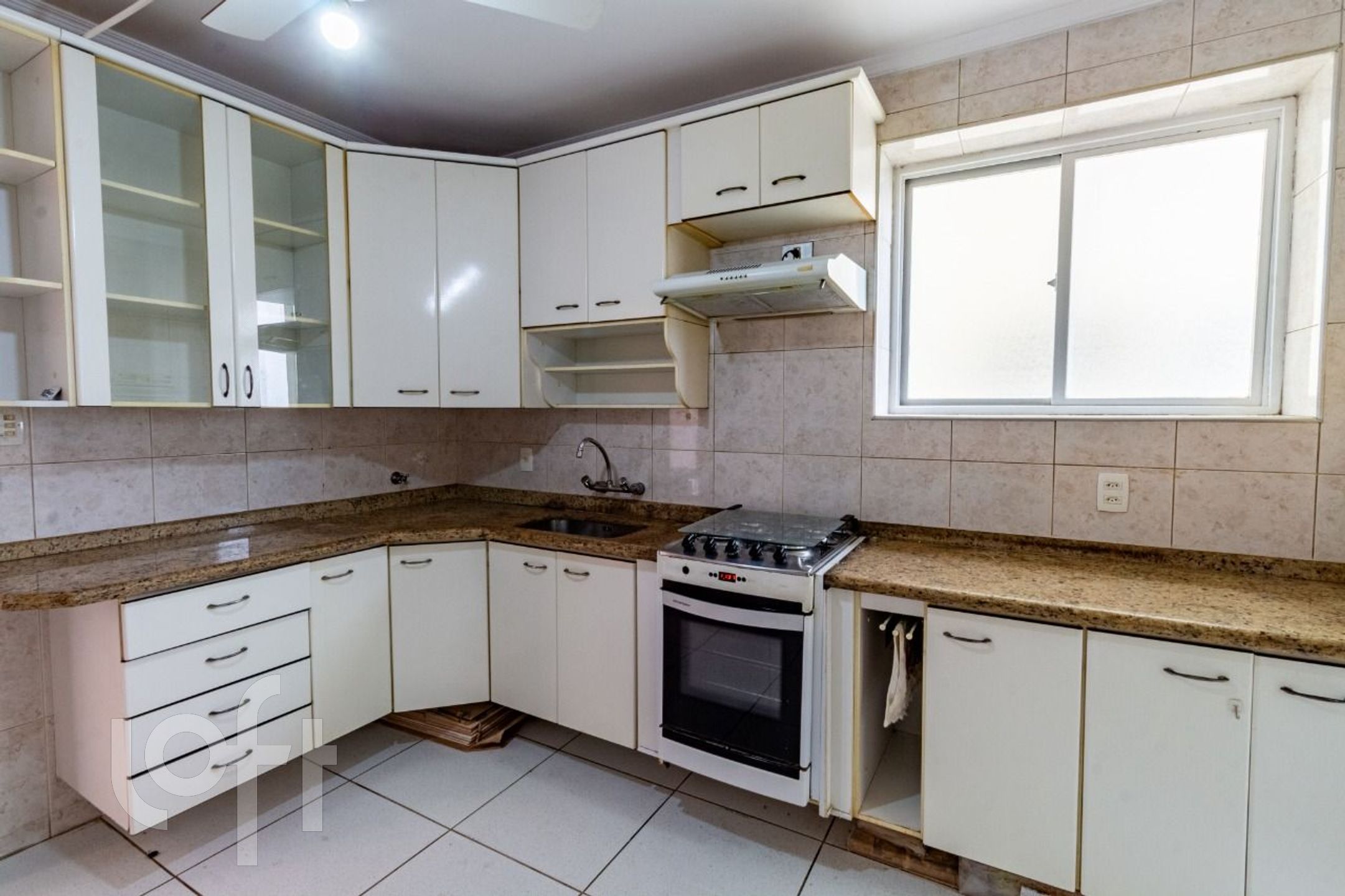 Apartamento à venda com 2 quartos, 92m² - Foto 7