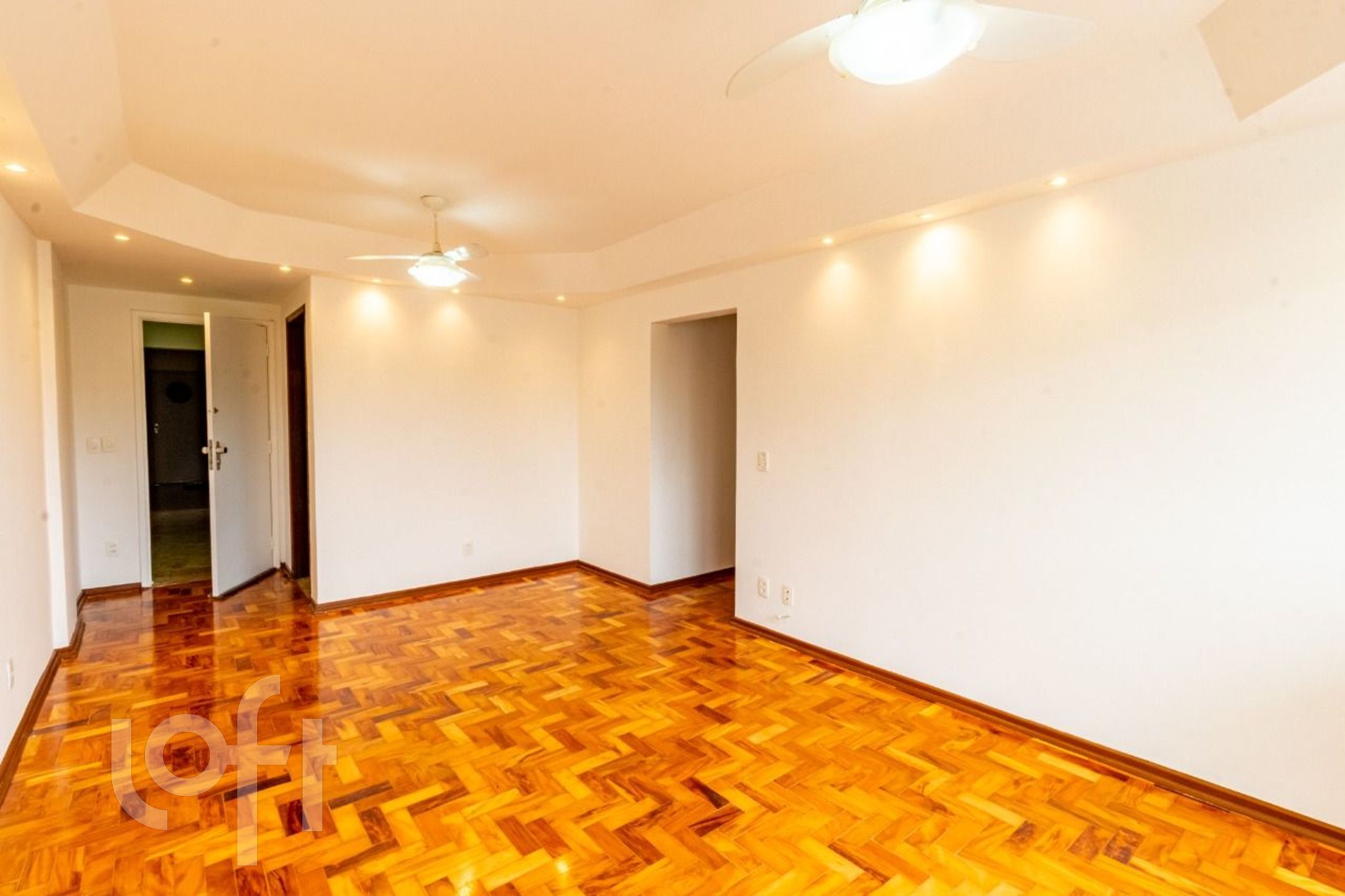 Apartamento à venda com 2 quartos, 92m² - Foto 28