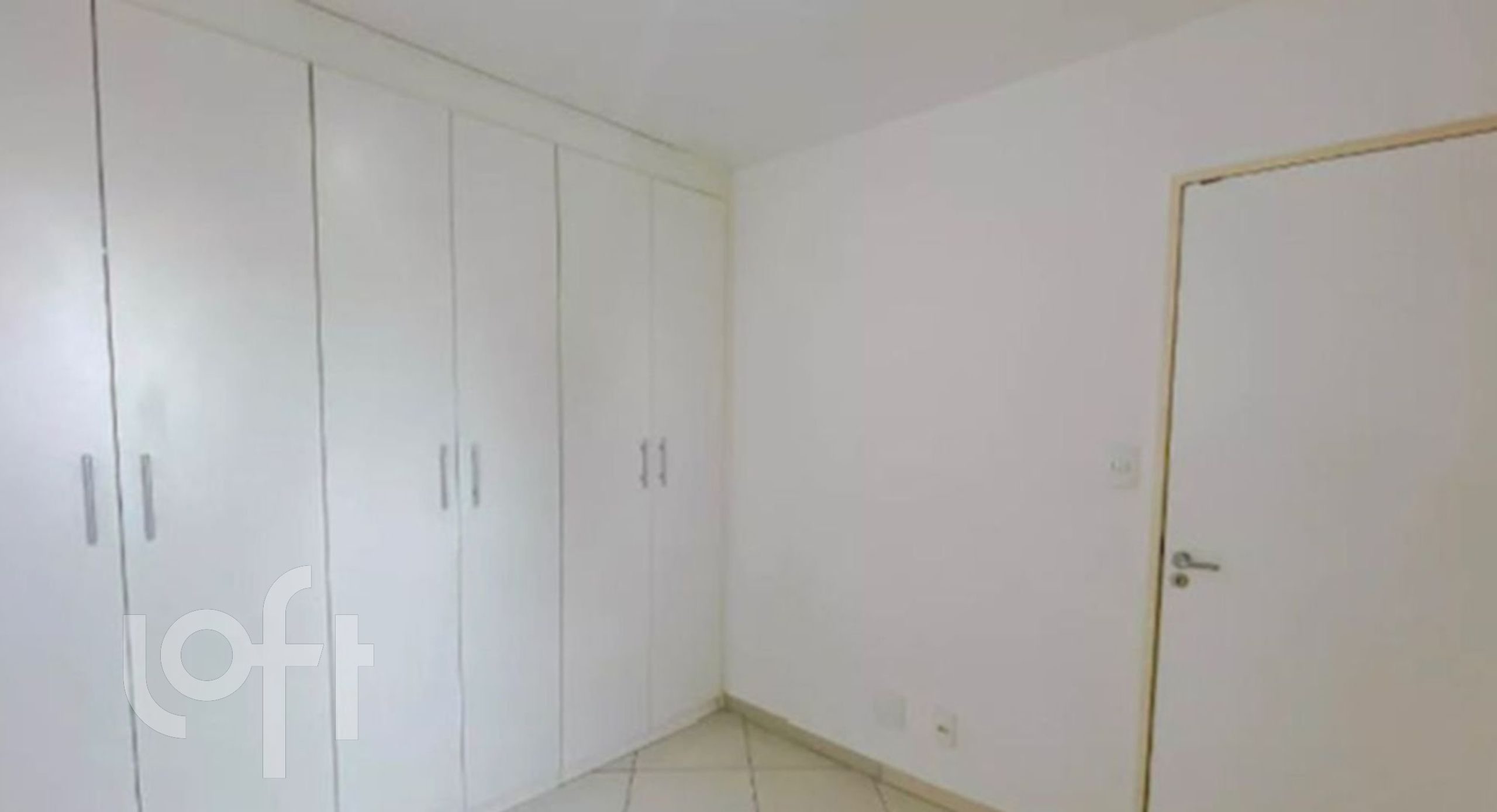 Apartamento à venda com 1 quarto, 35m² - Foto 5