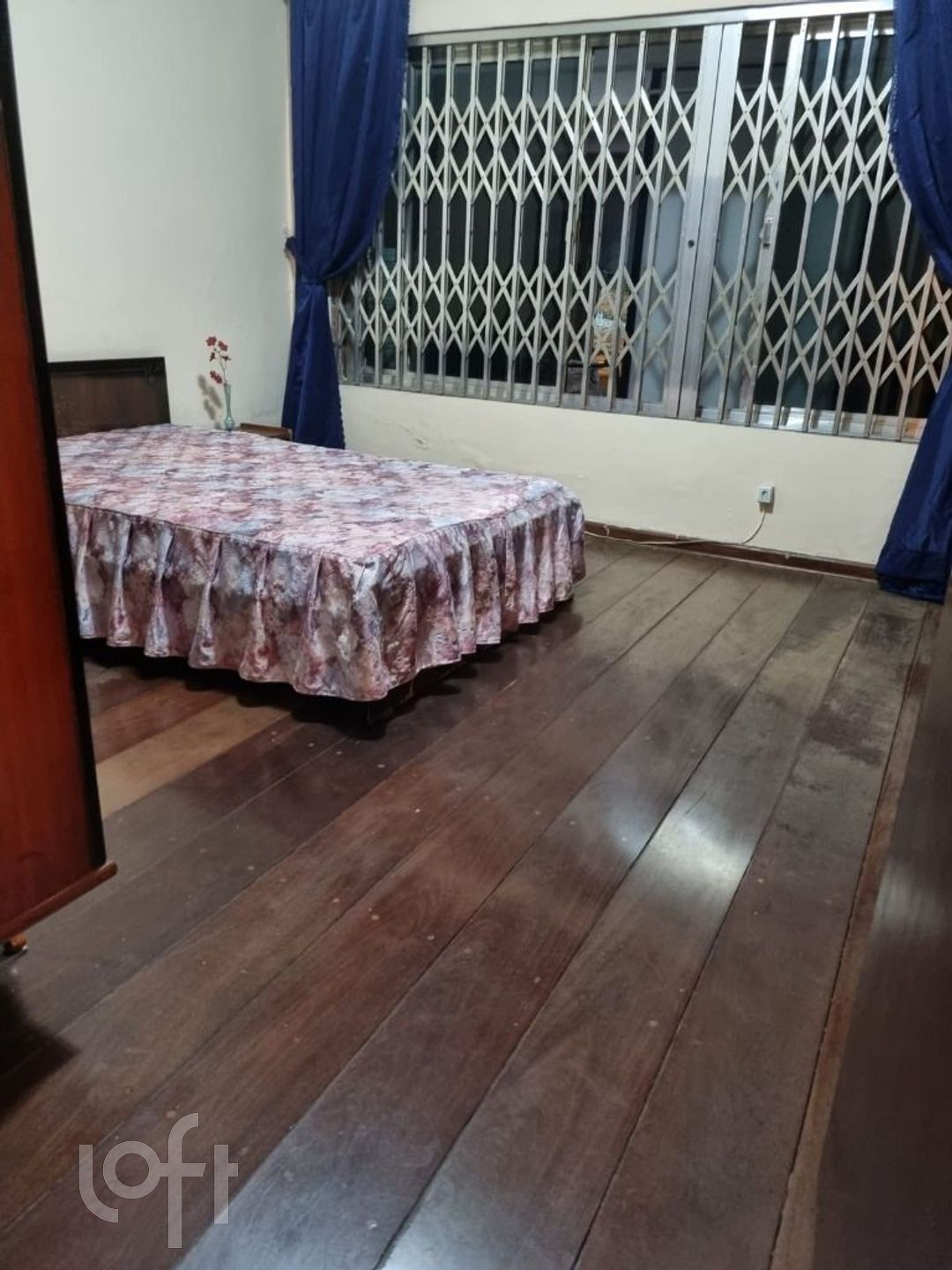 Casa à venda com 4 quartos, 250m² - Foto 10