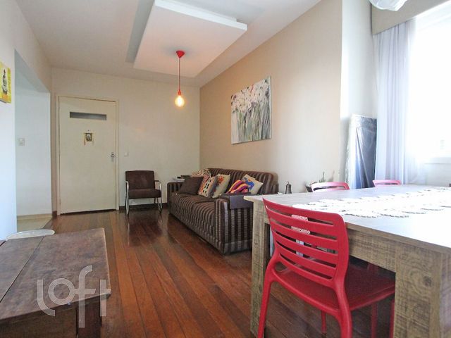 Apartamento com 76m², 2 dormitórios, 1 vaga, Petrópolis em Porto Alegre