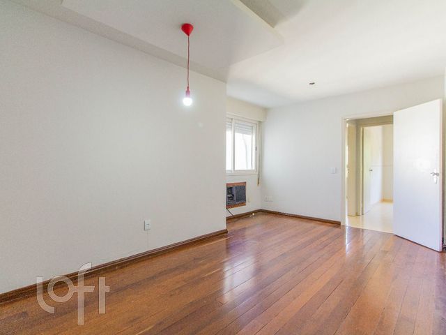 Apartamento com 76m², 2 dormitórios, 1 vaga, Petrópolis em Porto Alegre