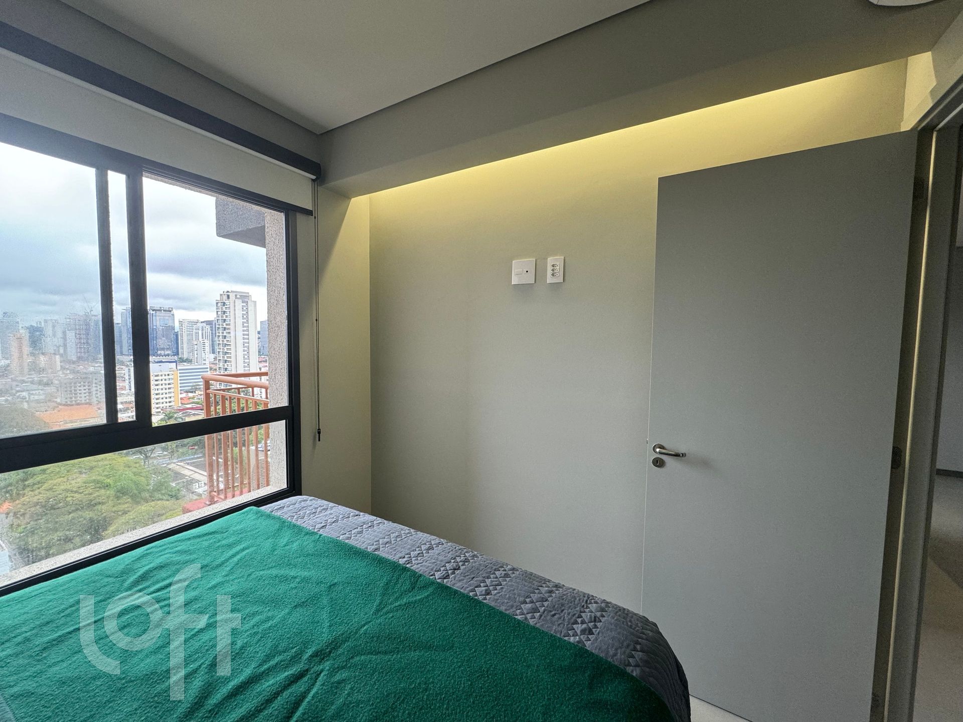 Apartamento à venda com 1 quarto, 45m² - Foto 24