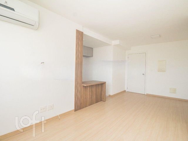 Apartamento com 62m², 2 dormitórios, 1 suíte, 2 vagas, Cidade Baixa em Porto Alegre