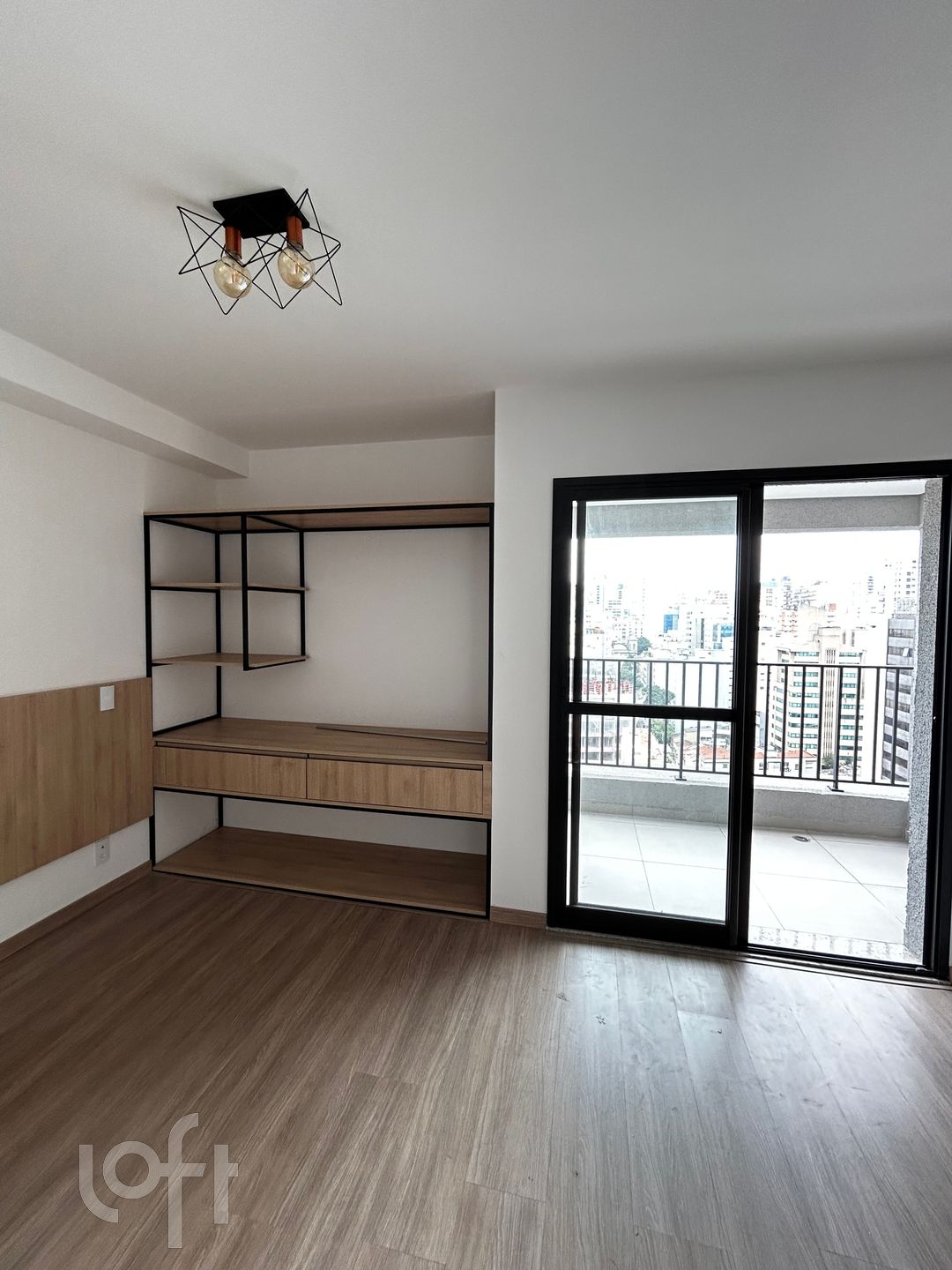 Apartamento à venda com 1 quarto, 26m² - Foto 1