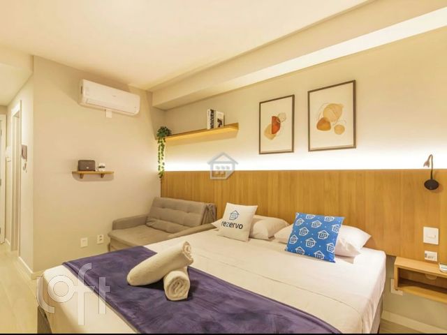 Apartamento com 25m², 1 dormitório, Rio Branco em Porto Alegre