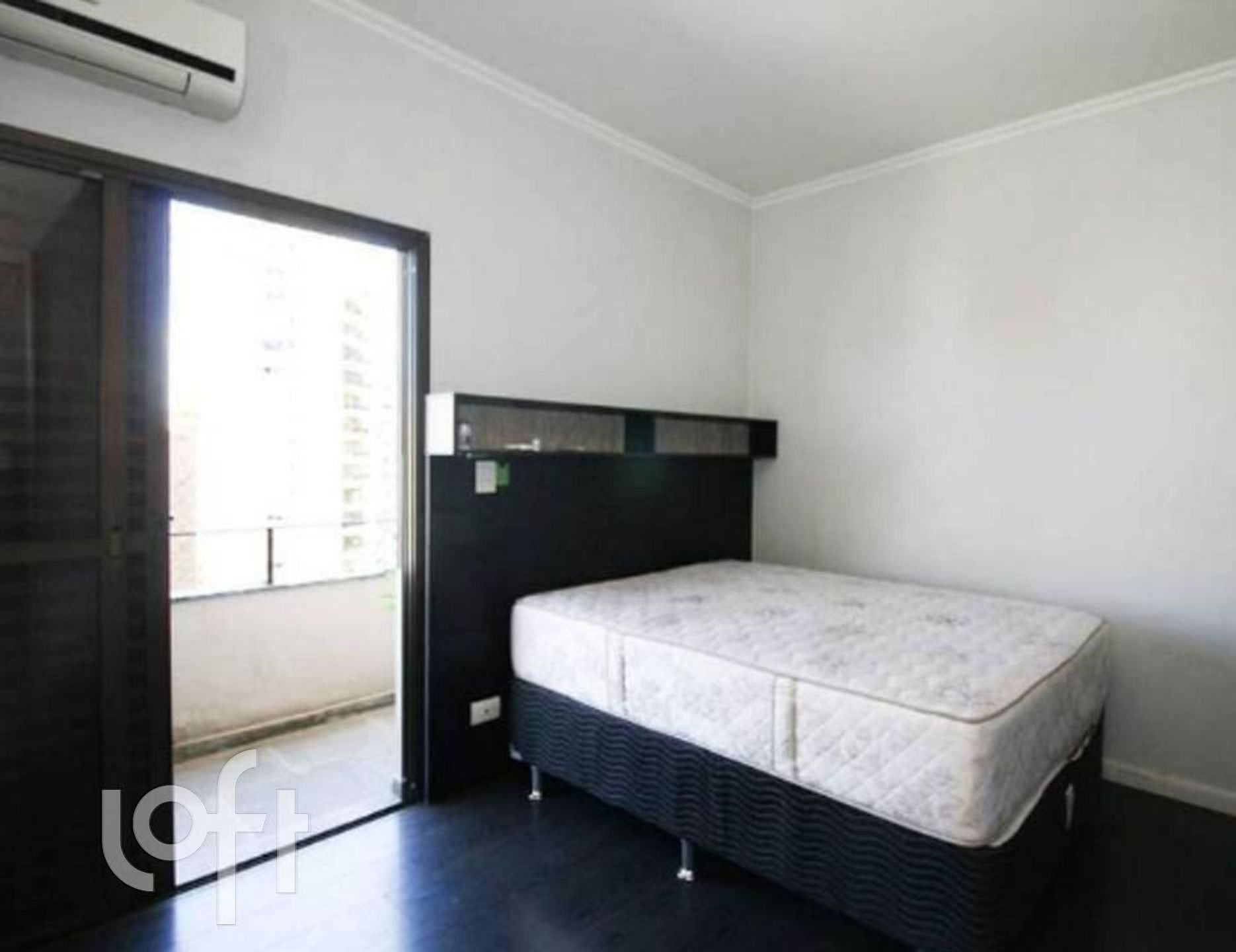 Apartamento à venda com 4 quartos, 220m² - Foto 13