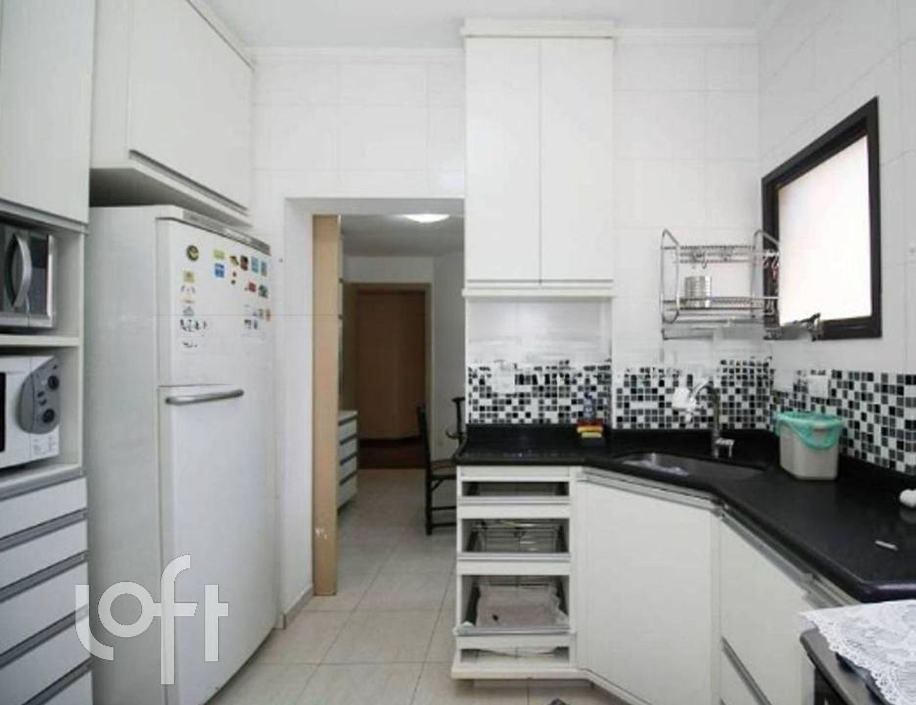 Apartamento à venda com 4 quartos, 220m² - Foto 5