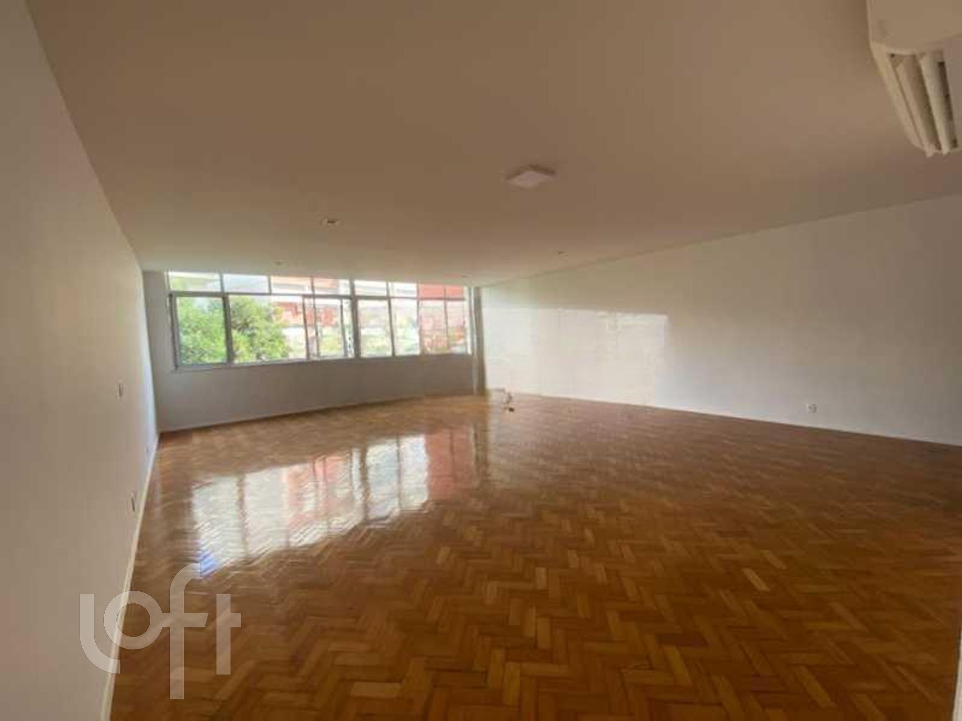 Apartamento à venda com 4 quartos, 270m² - Foto 5