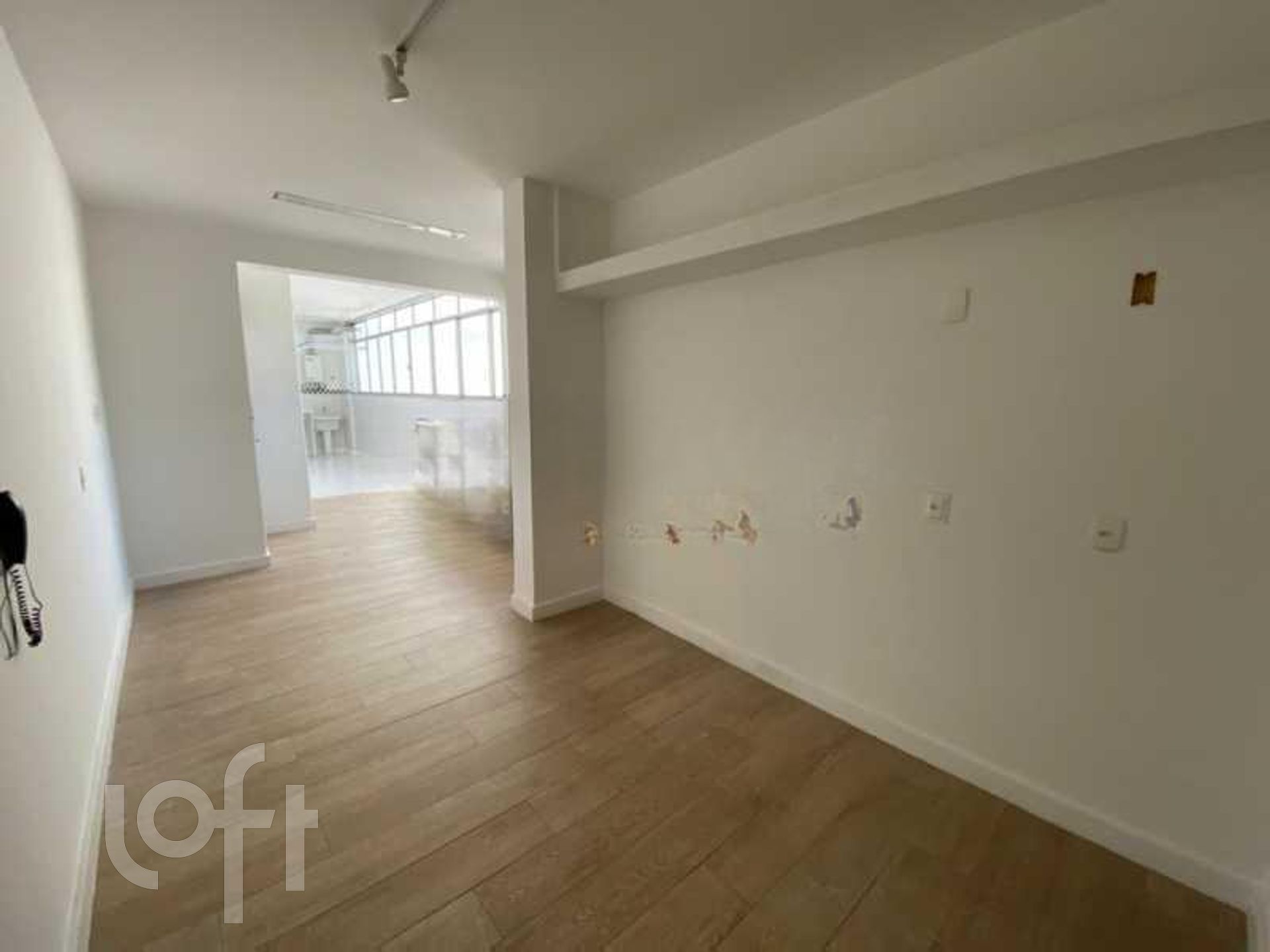 Apartamento à venda com 4 quartos, 270m² - Foto 18