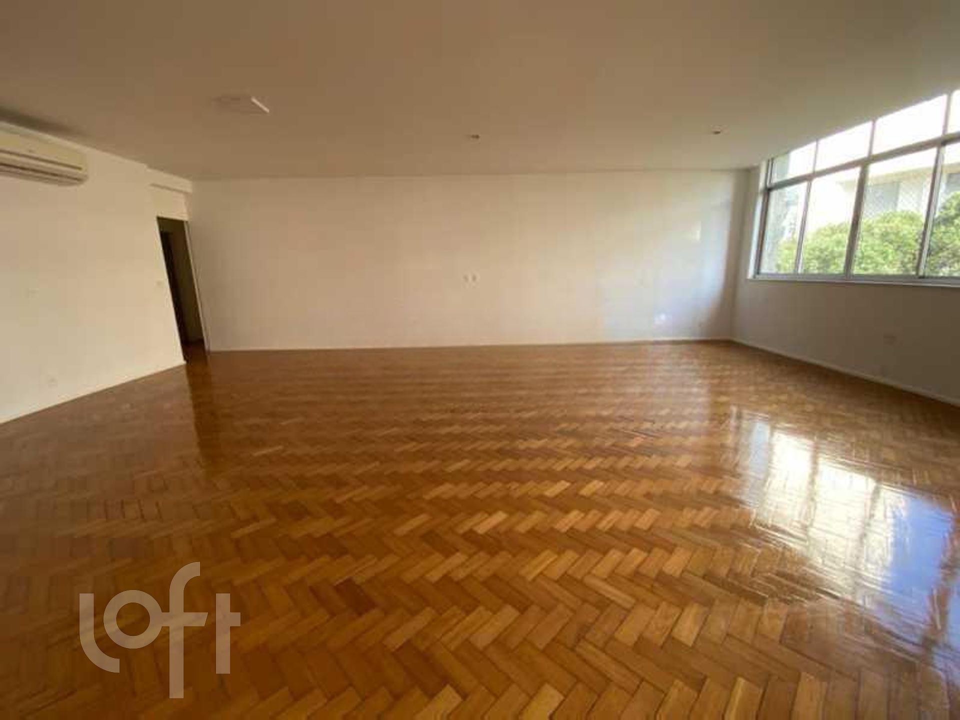 Apartamento à venda com 4 quartos, 270m² - Foto 3