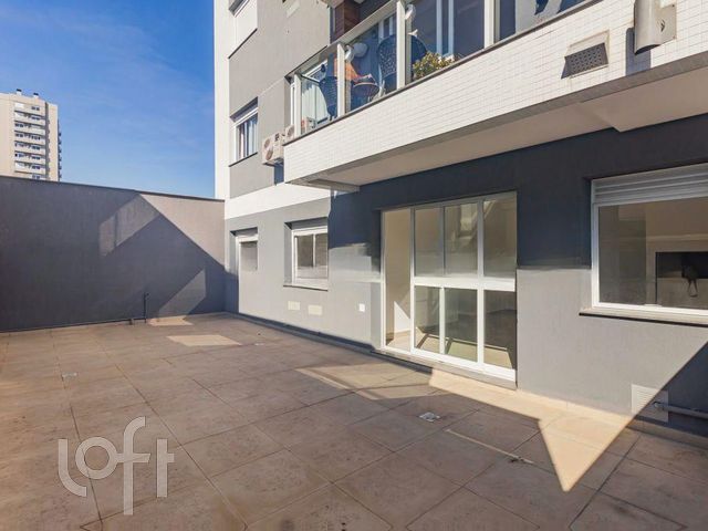 Apartamento com 109m², 2 dormitórios, 1 suíte, 2 vagas, Vila Ipiranga em Porto Alegre