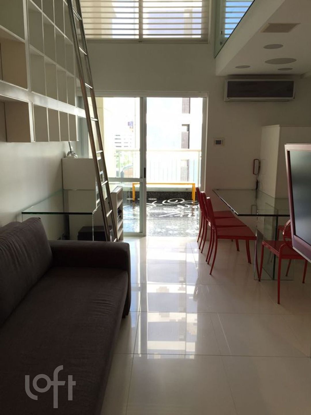 Apartamento à venda com 1 quarto, 76m² - Foto 8