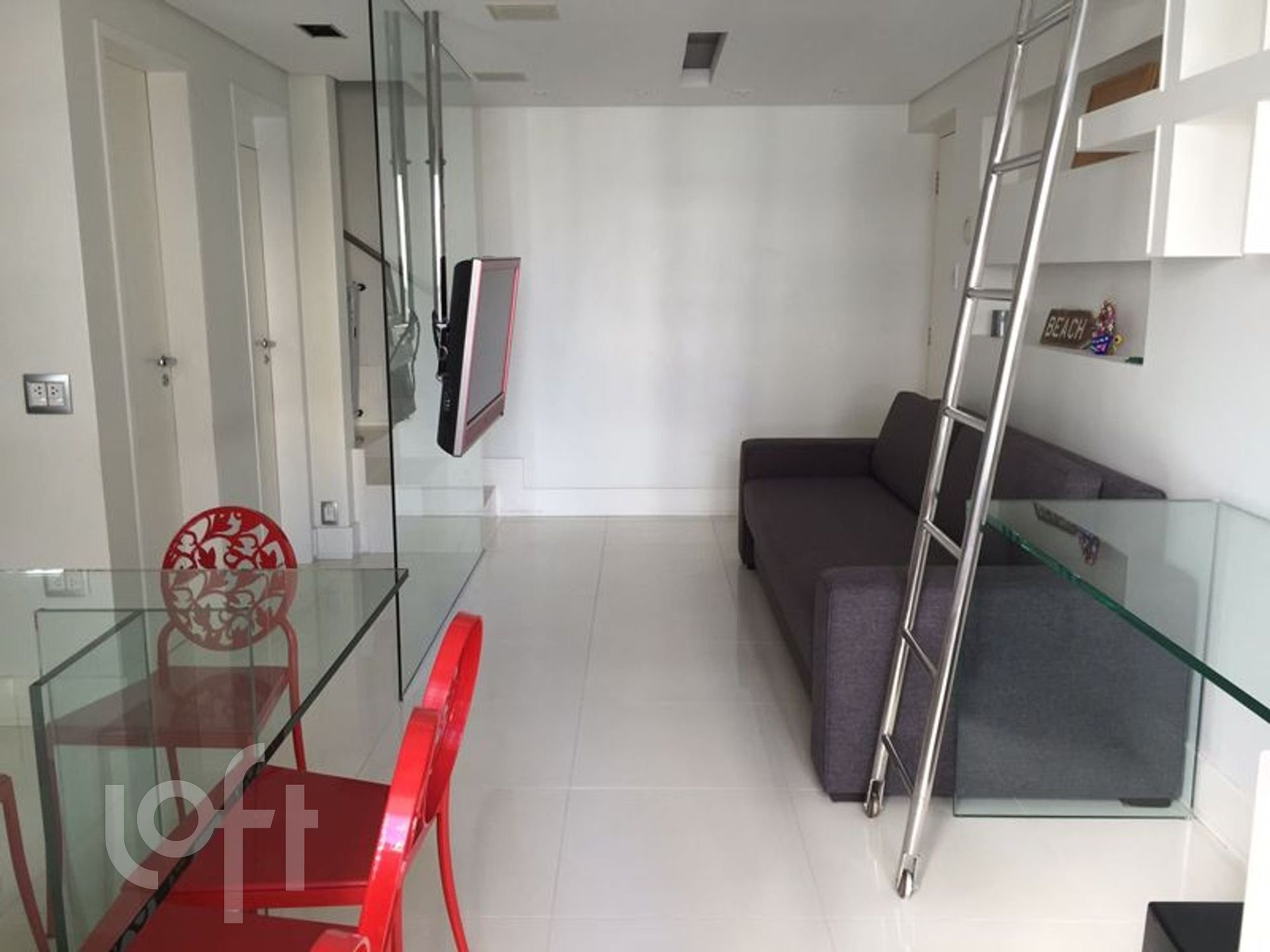 Apartamento à venda com 1 quarto, 76m² - Foto 1