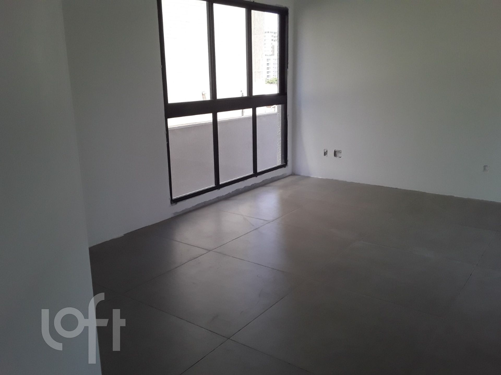 Apartamento à venda com 2 quartos, 63m² - Foto 1