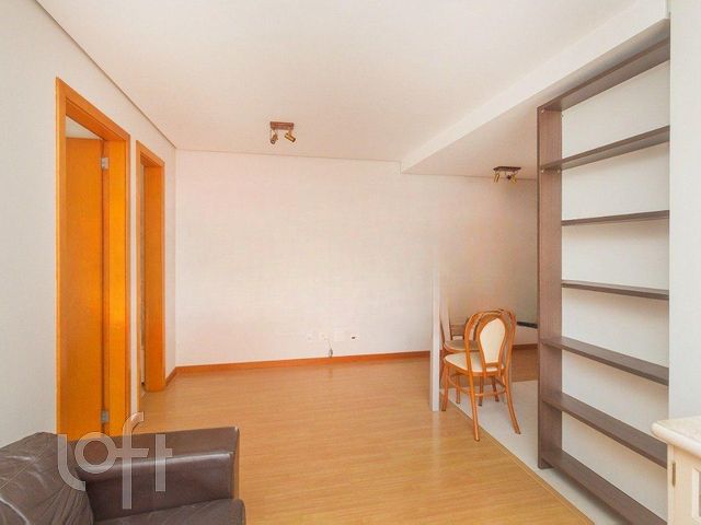 Apartamento com 41m², 1 dormitório, 1 vaga, Petrópolis em Porto Alegre