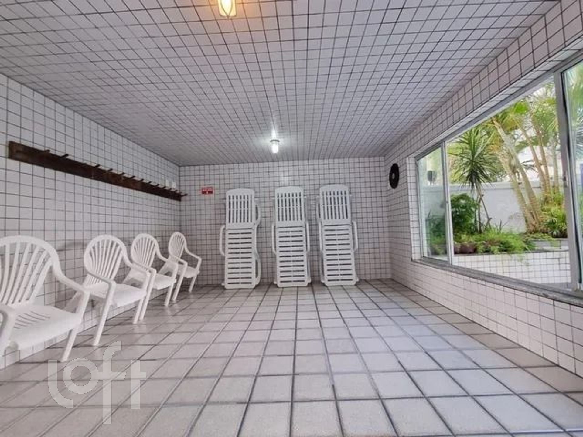 Apartamento à venda com 2 quartos, 83m² - Foto 19