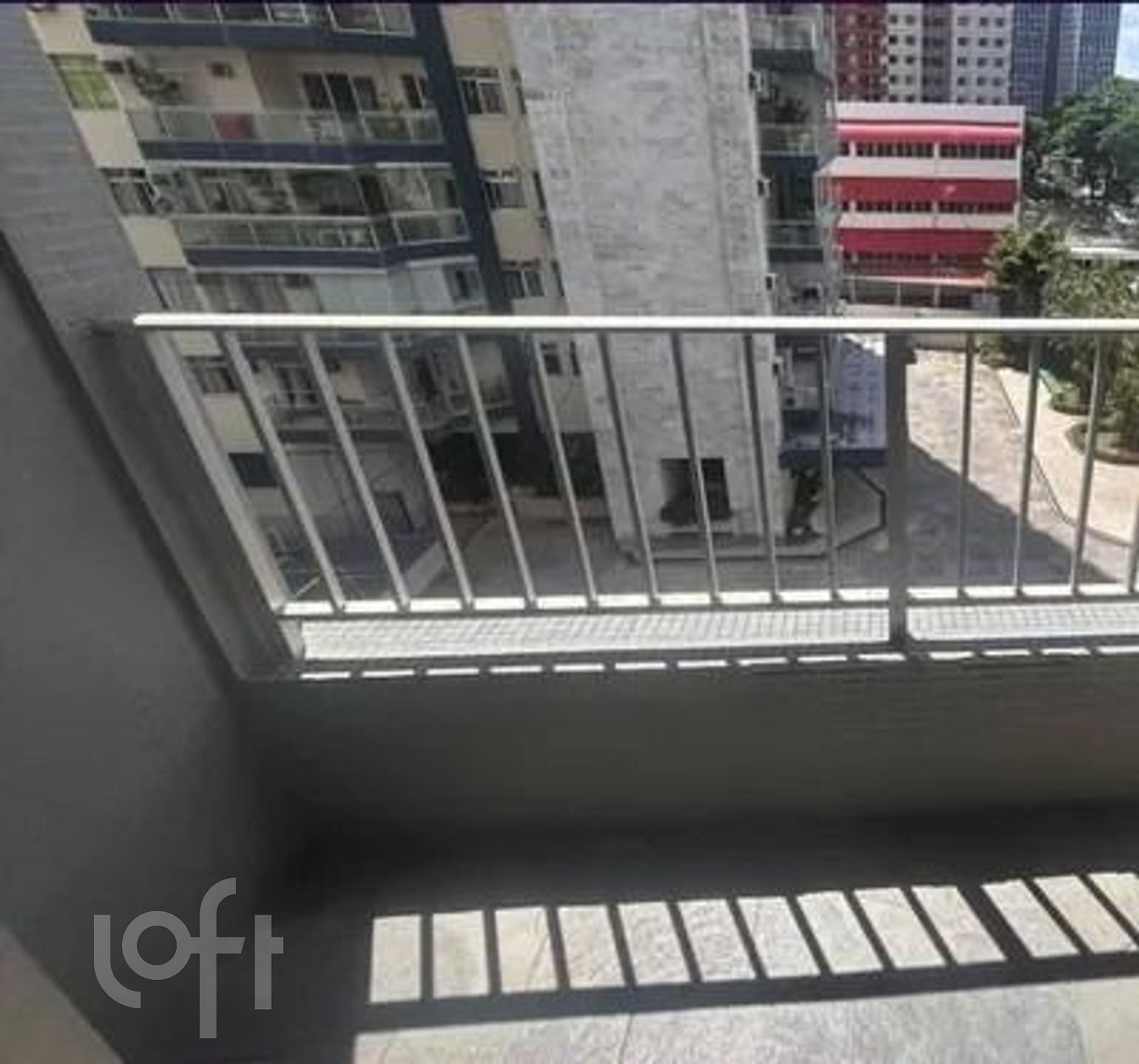 Apartamento à venda com 2 quartos, 83m² - Foto 3