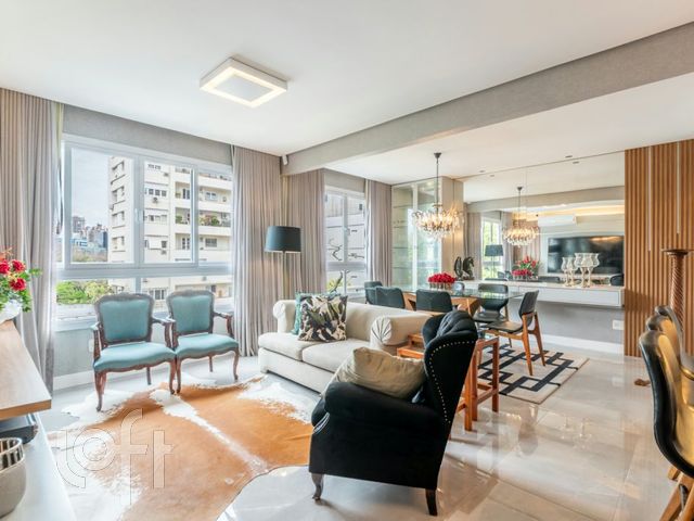 Apartamento com 120m², 3 dormitórios, 1 suíte, 1 vaga, Moinhos de Vento em Porto Alegre